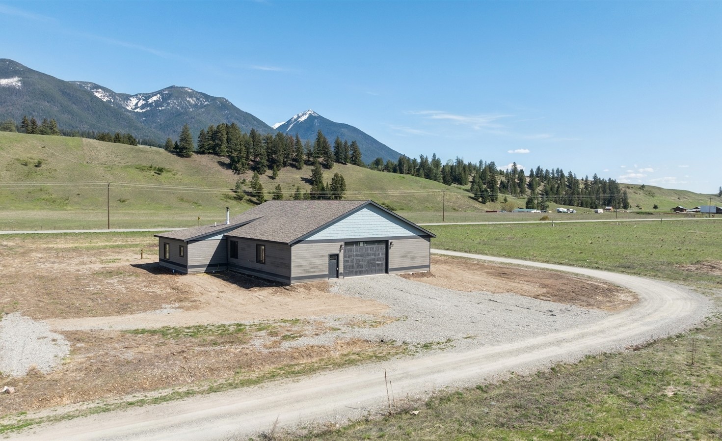 22 Moraine Drive N