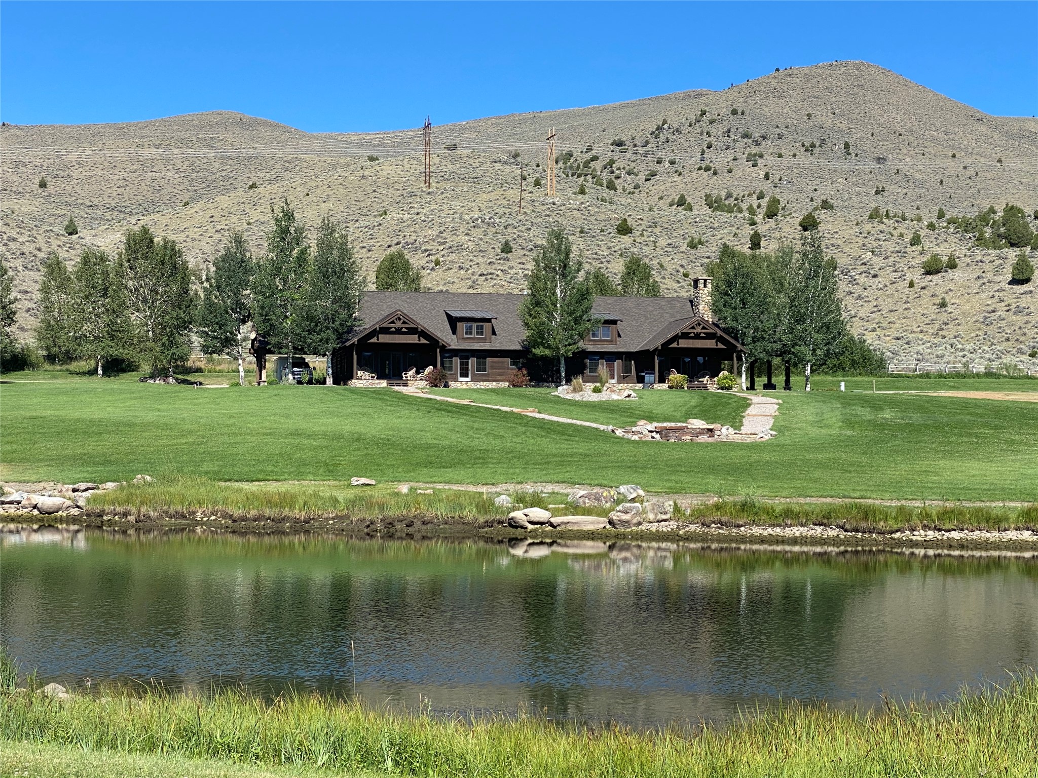 100 Snowberry Path Property Photo 2