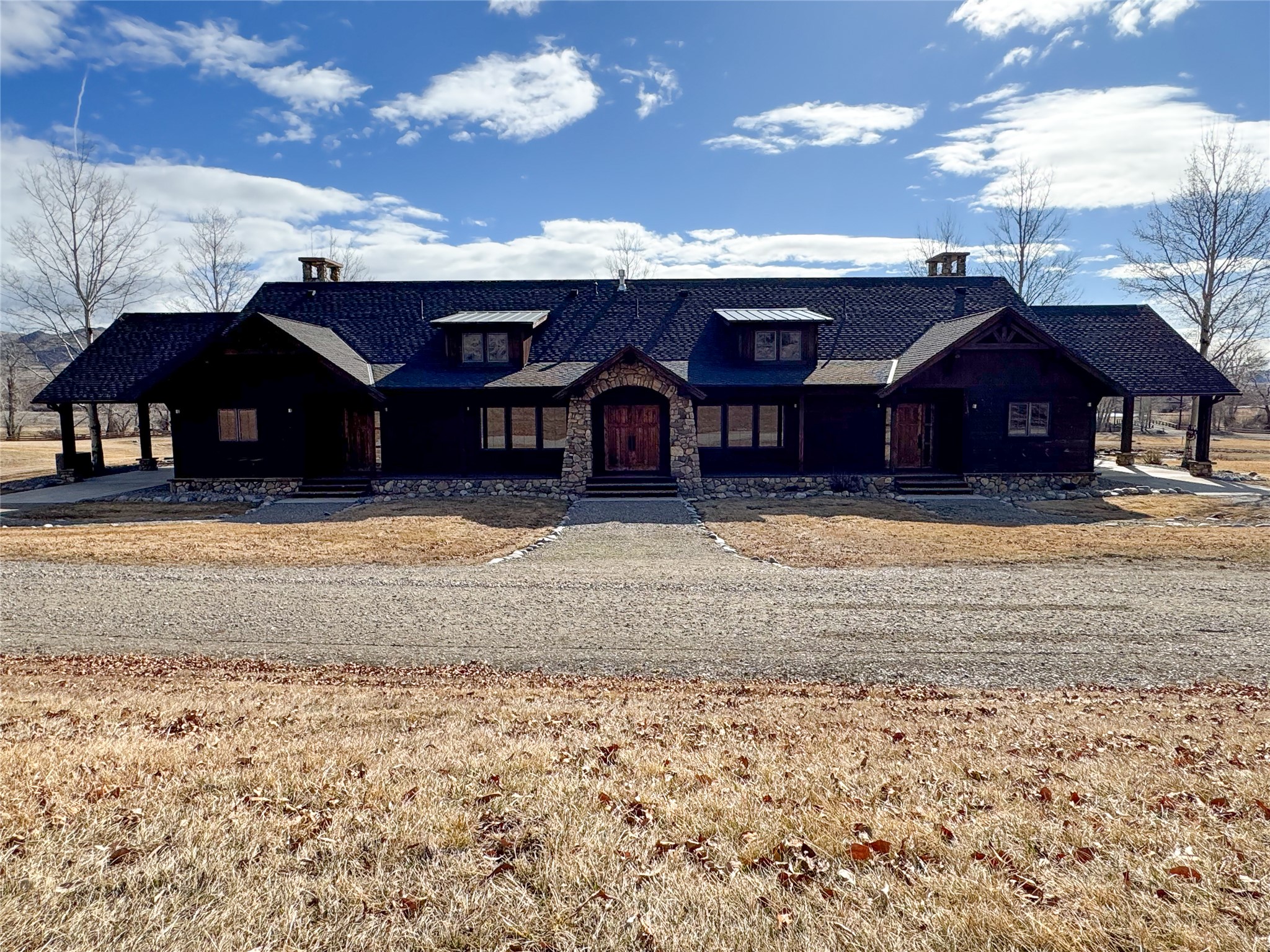 100 Snowberry Path Property Photo 7