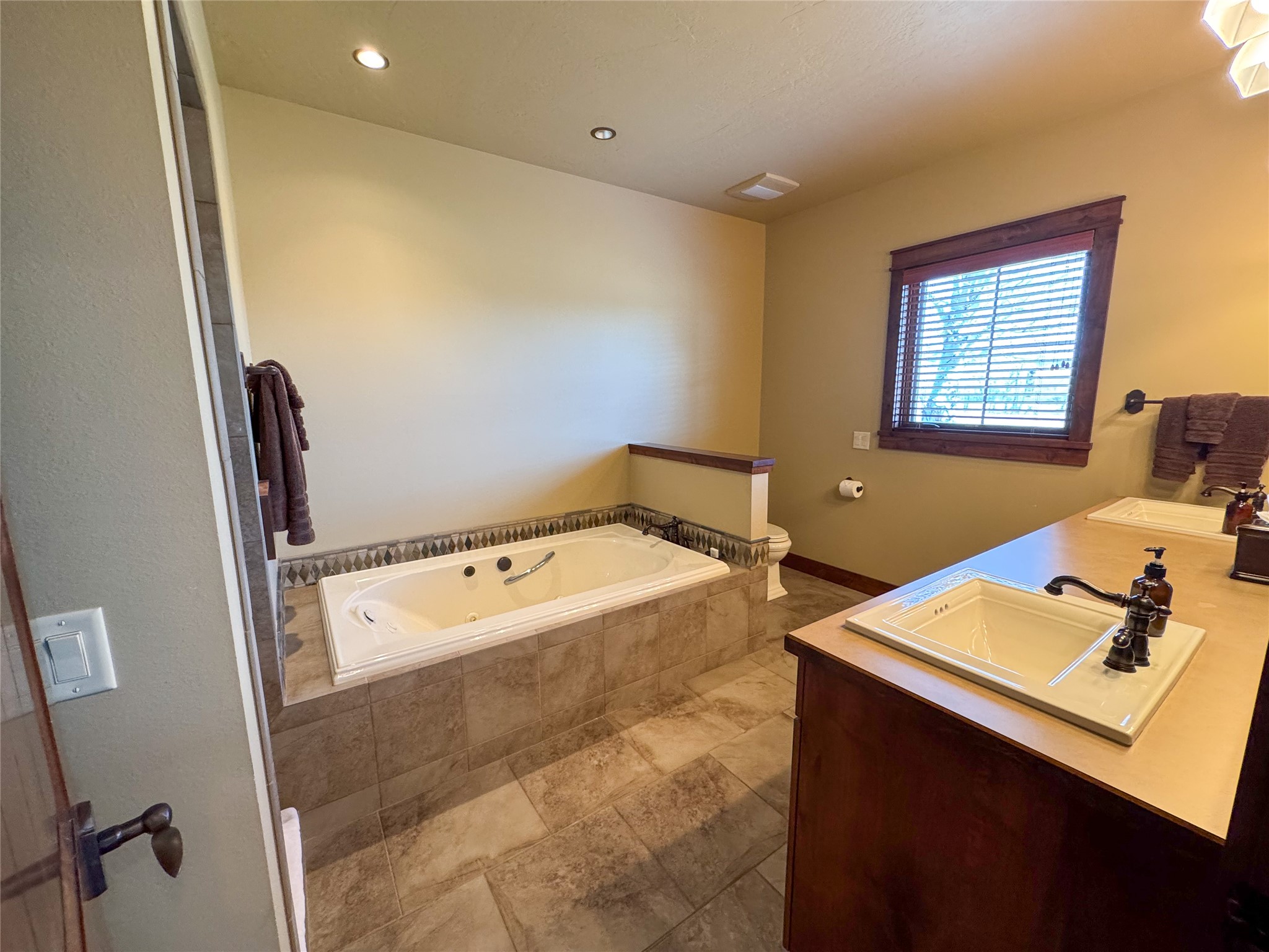 100 Snowberry Path Property Photo 34
