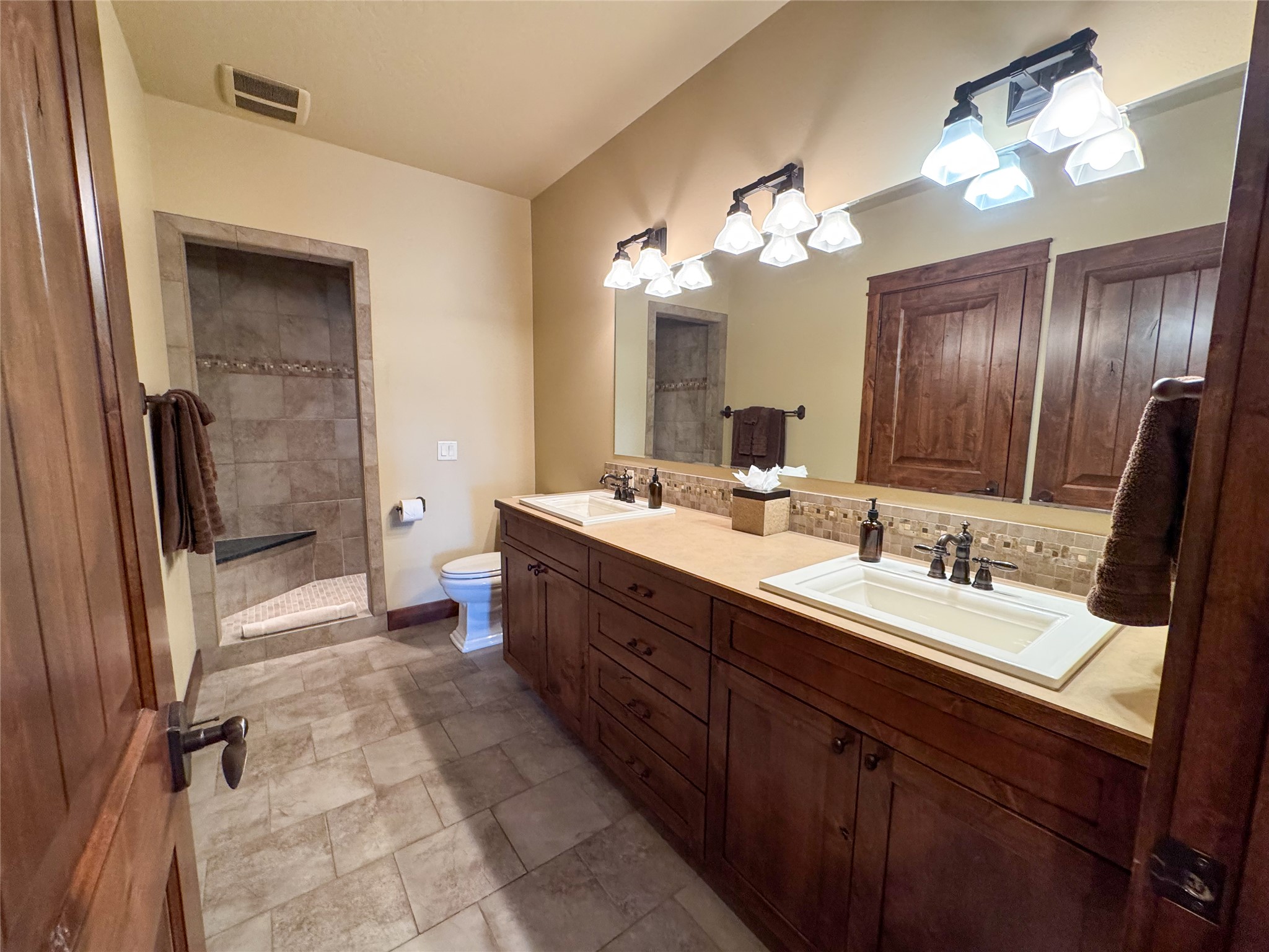 100 Snowberry Path Property Photo 44