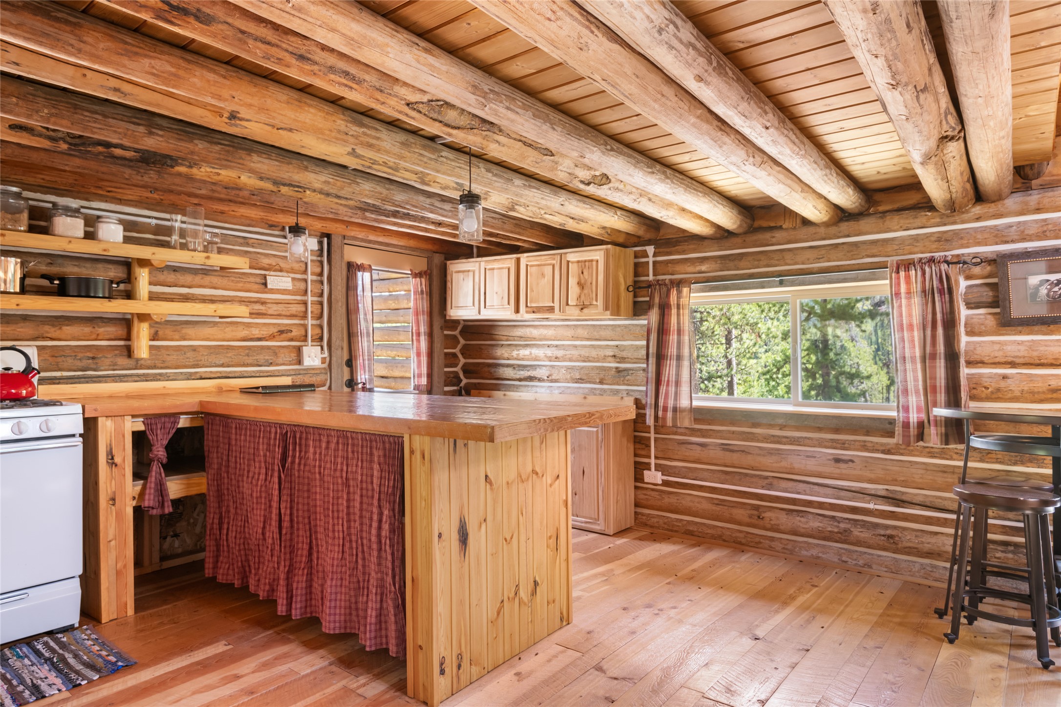 23268 Old Mountain Road Property Photo 10