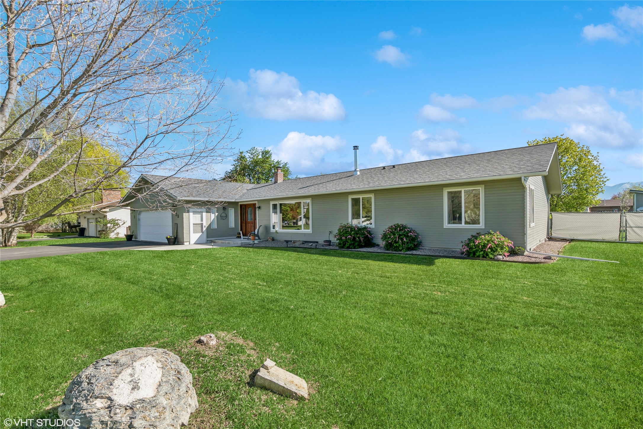 123 Dover Drive Property Photo