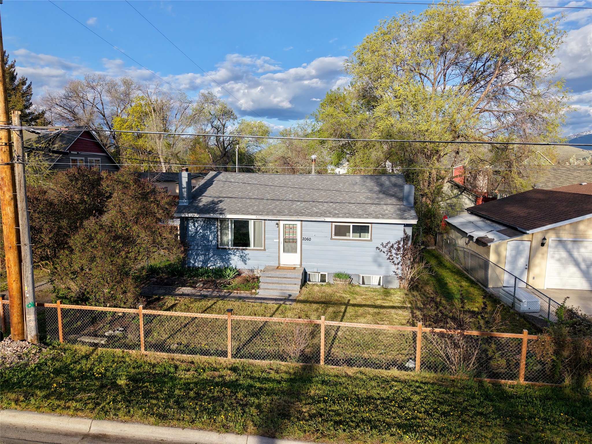 2060 Schilling Street Property Photo