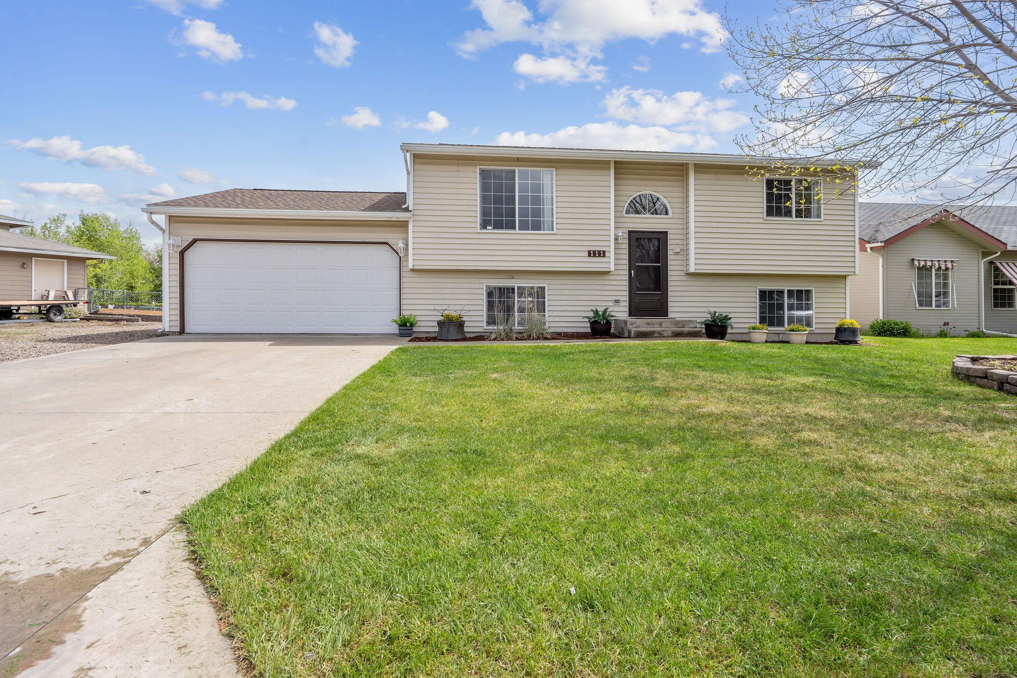 111 Greenbriar Drive Property Photo 1