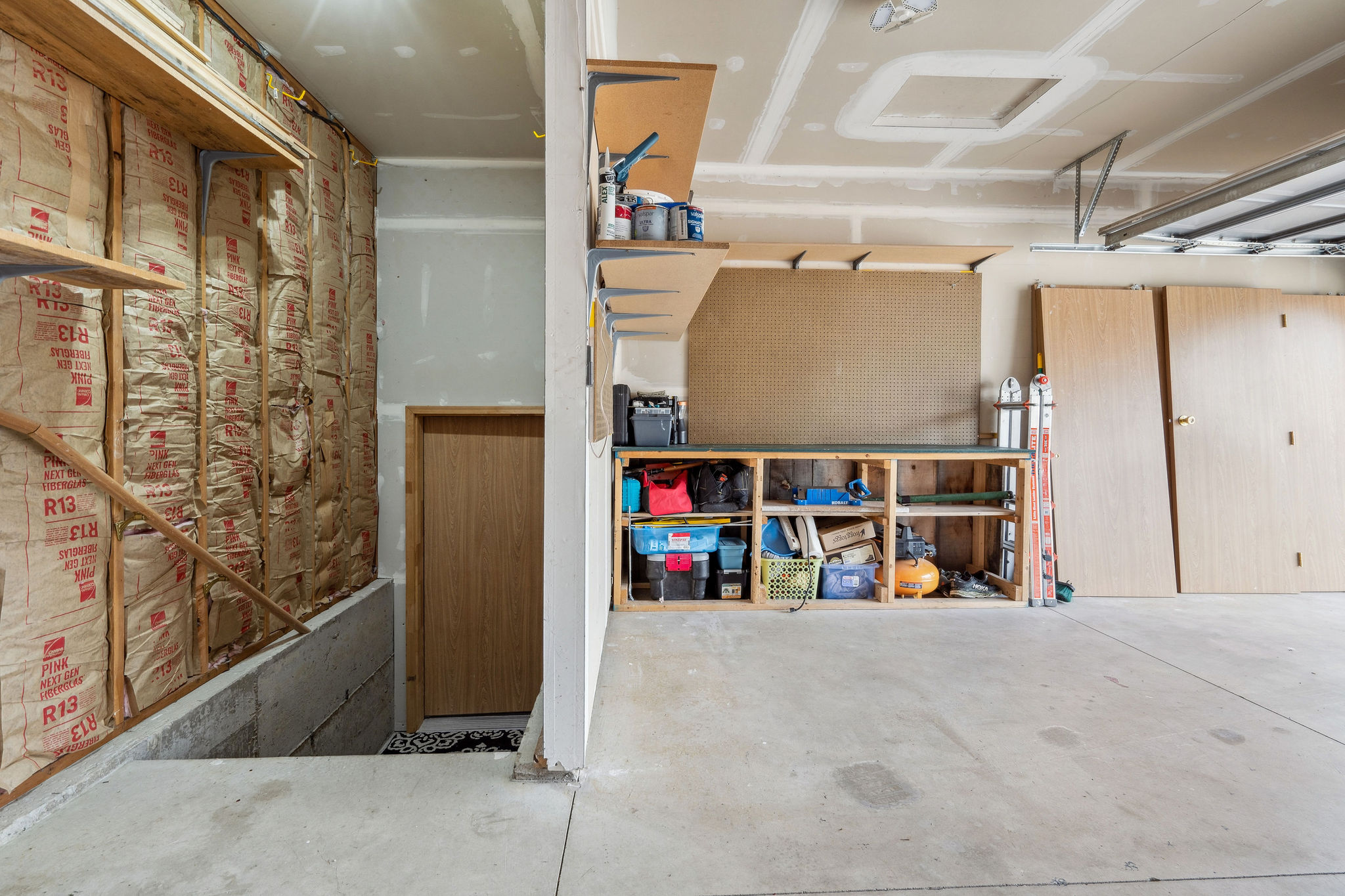 111 Greenbriar Drive Property Photo 34