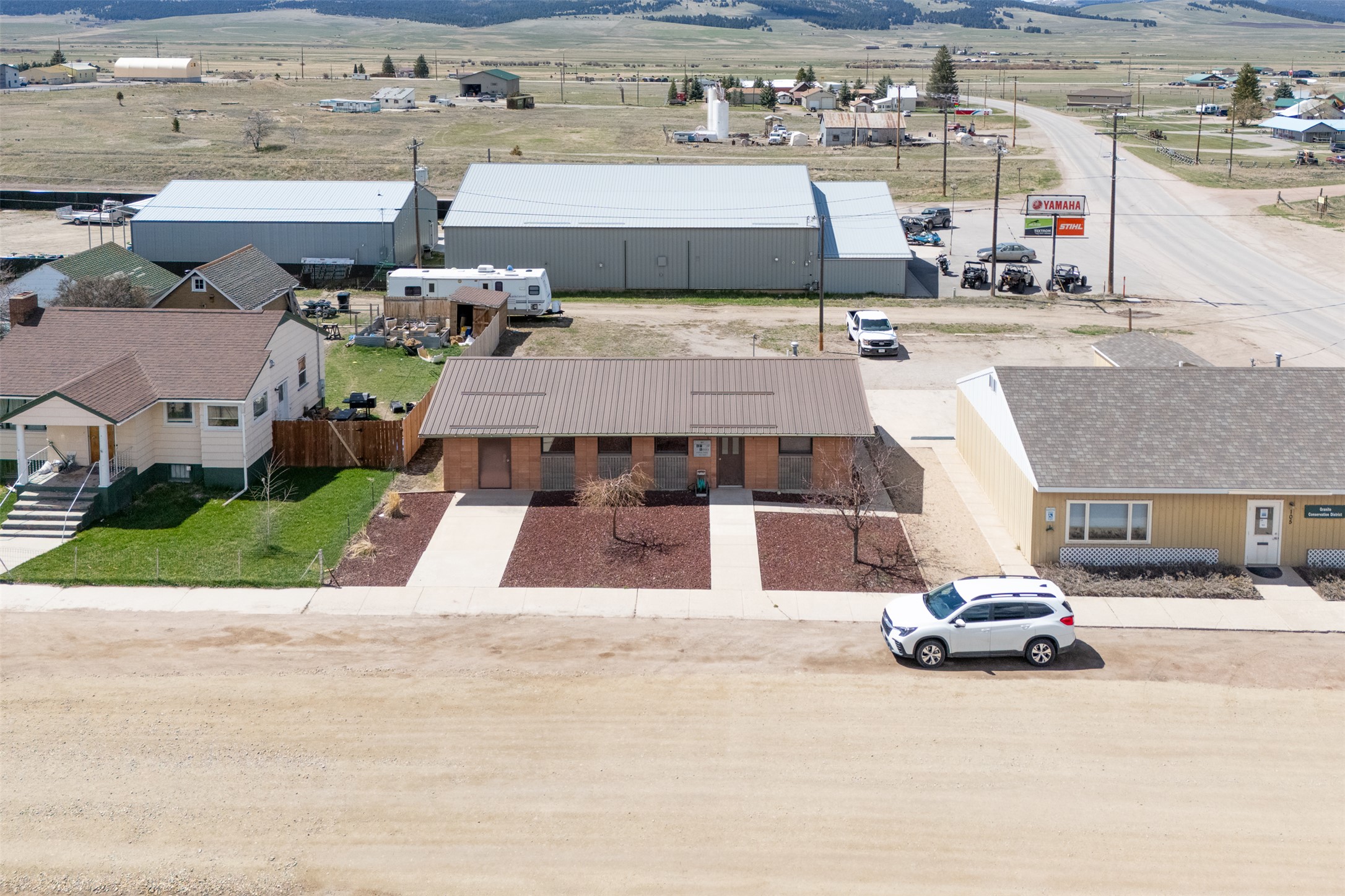 107 S Holland Street Property Photo 14