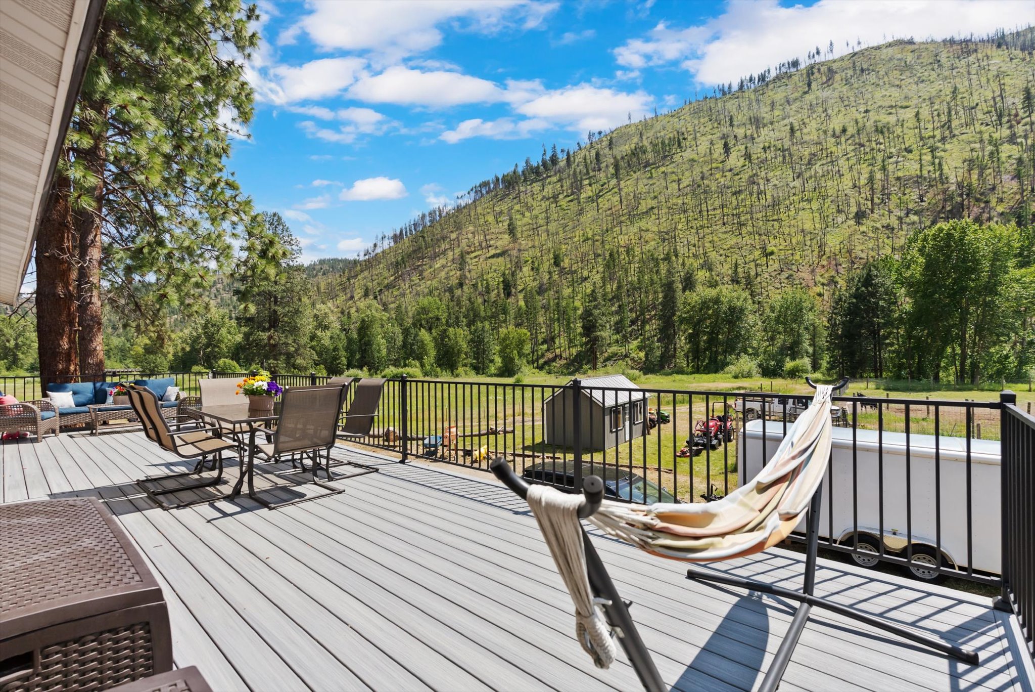 11625 Us Highway 12 W Property Photo 23