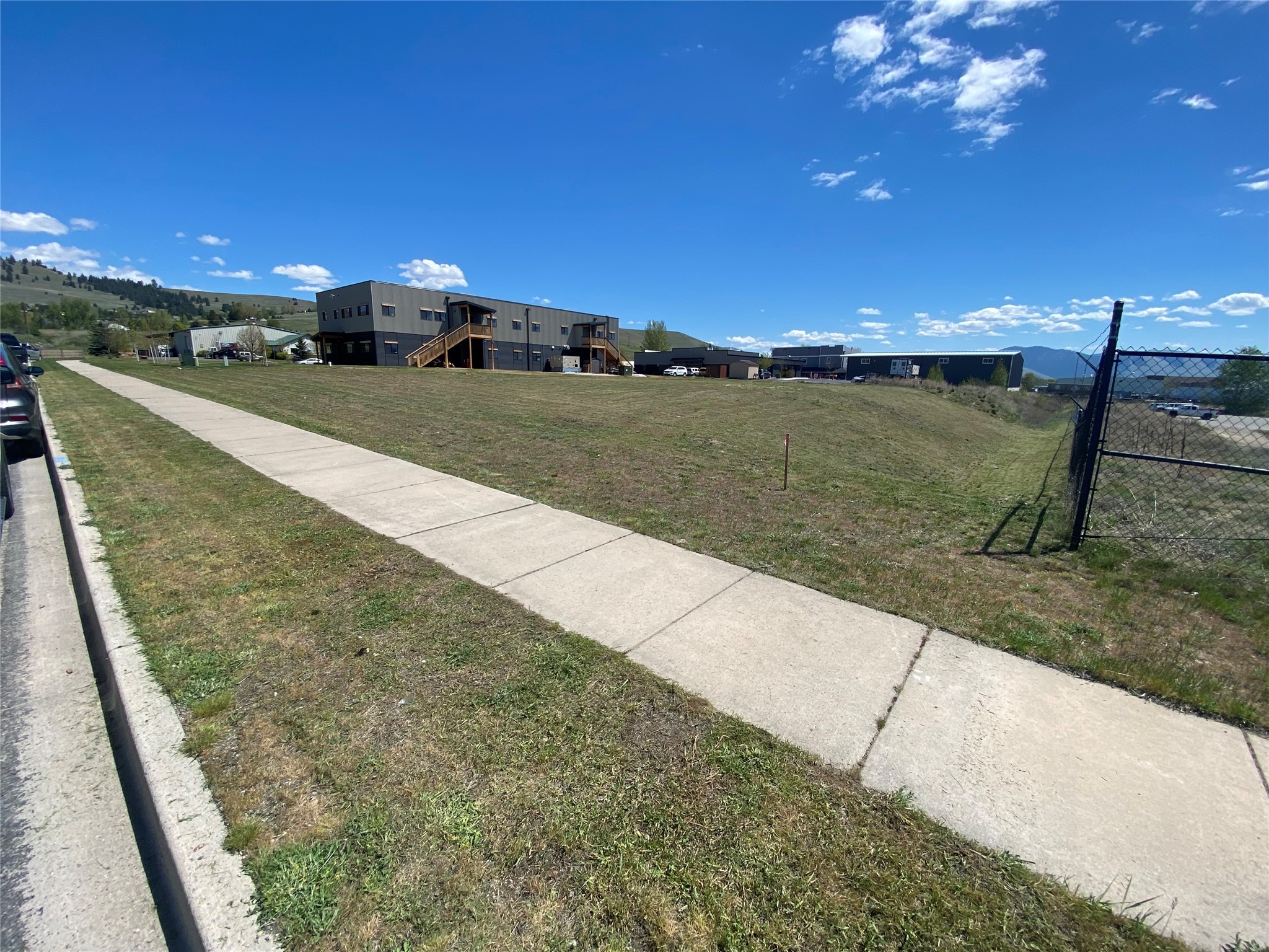 Lot 7 W Harrier Property Photo 3