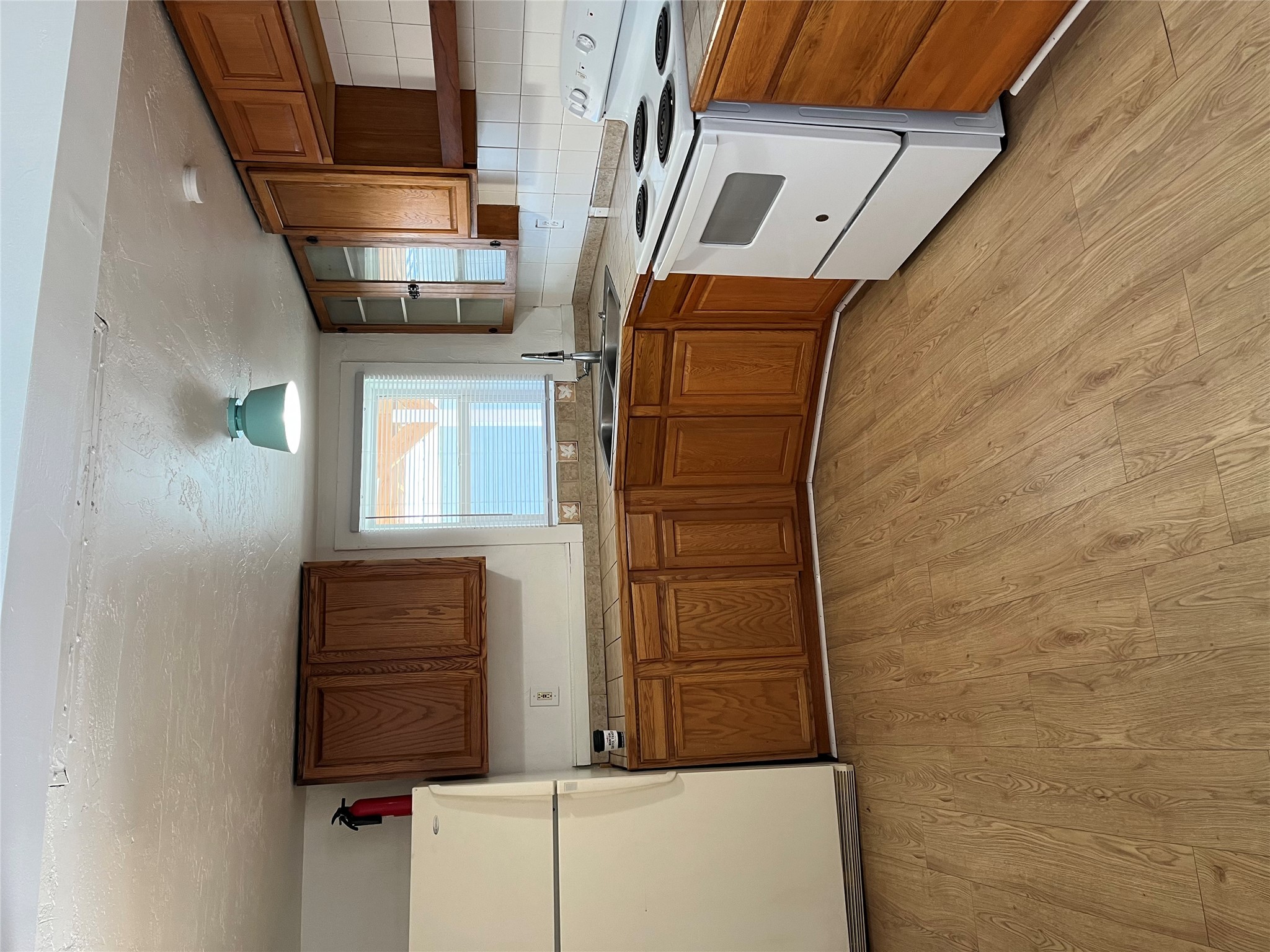29 3rd Avenue E Property Photo 3