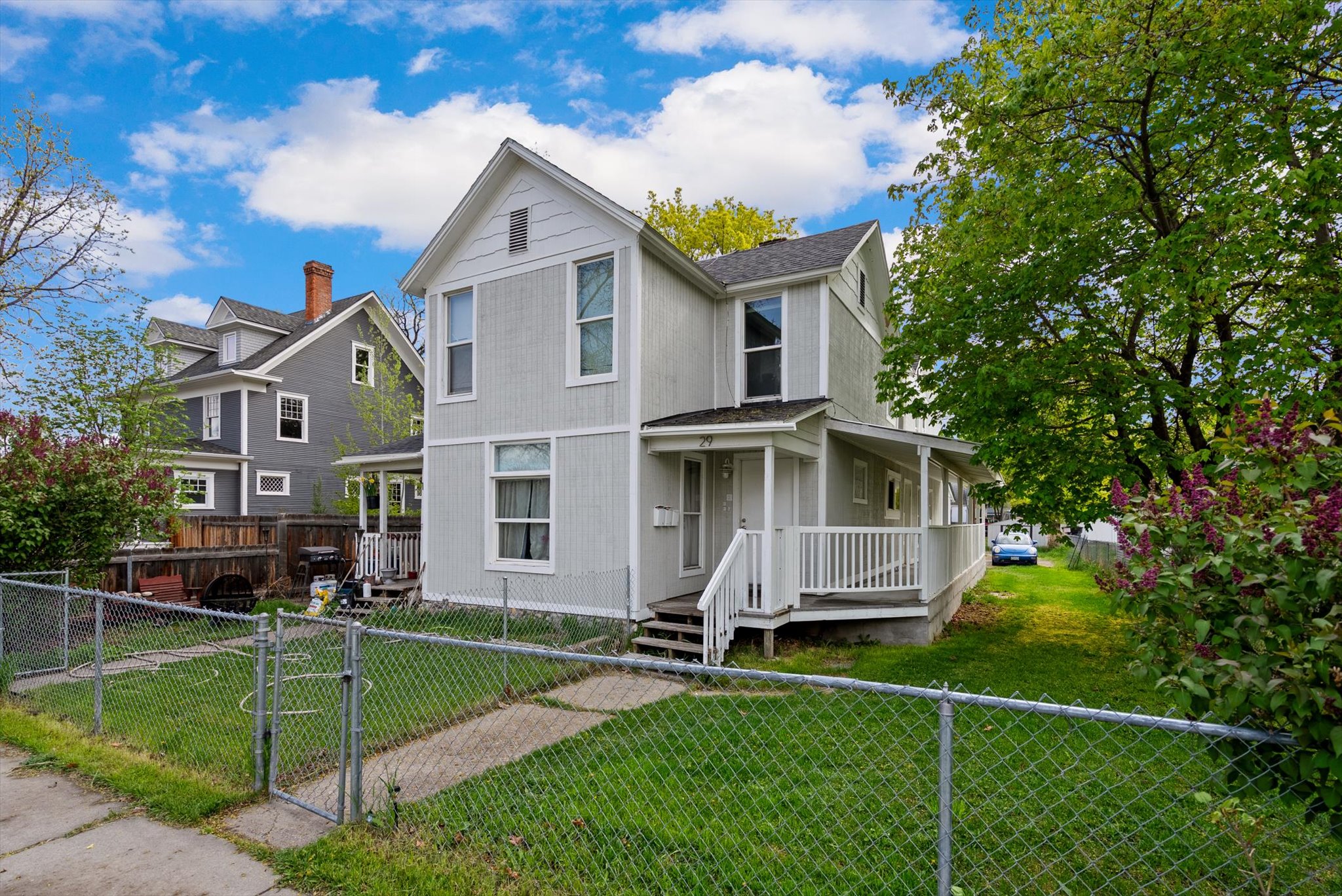 29 3rd Avenue E Property Photo