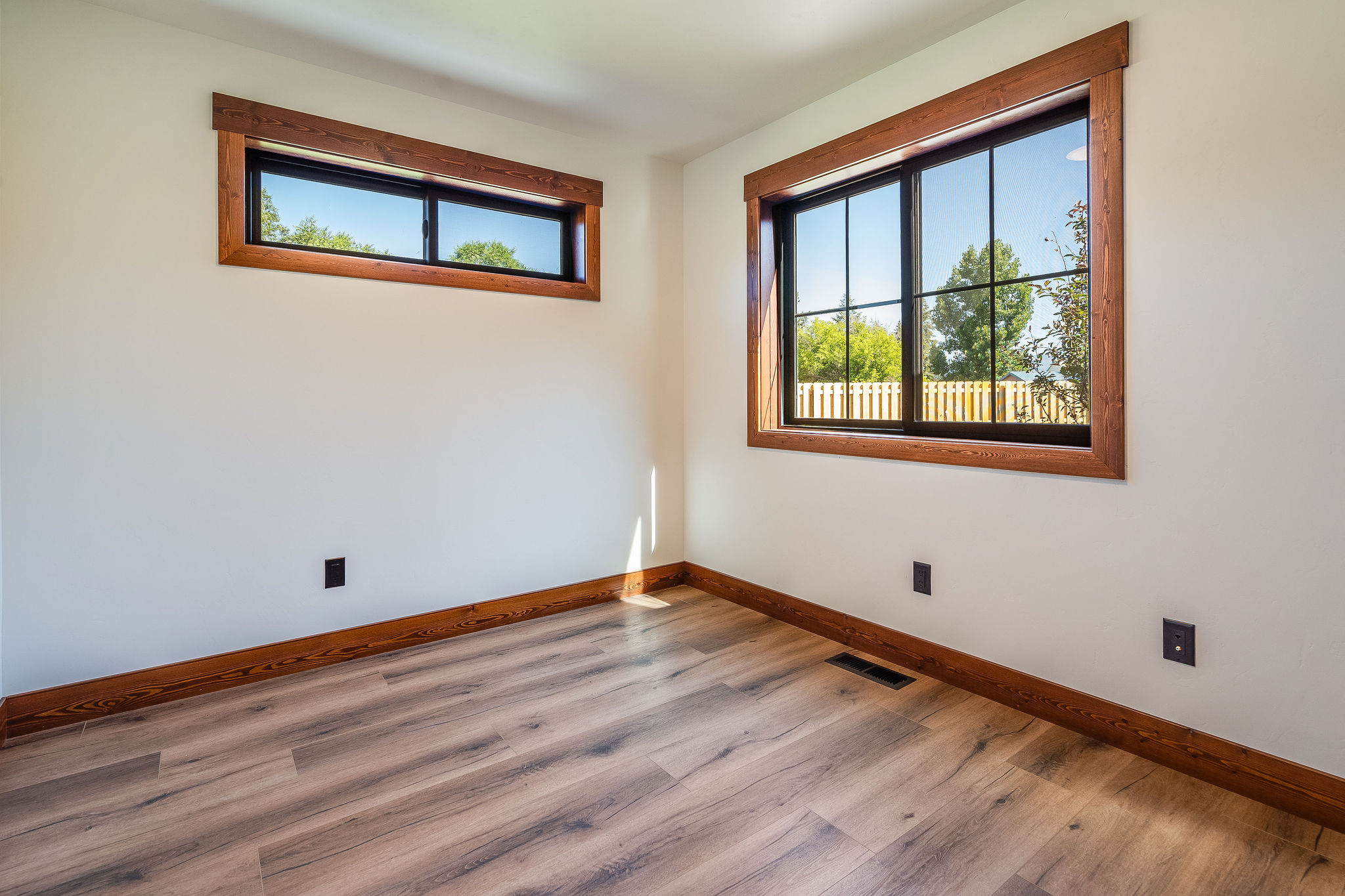 309 Stanton Street Property Photo 17