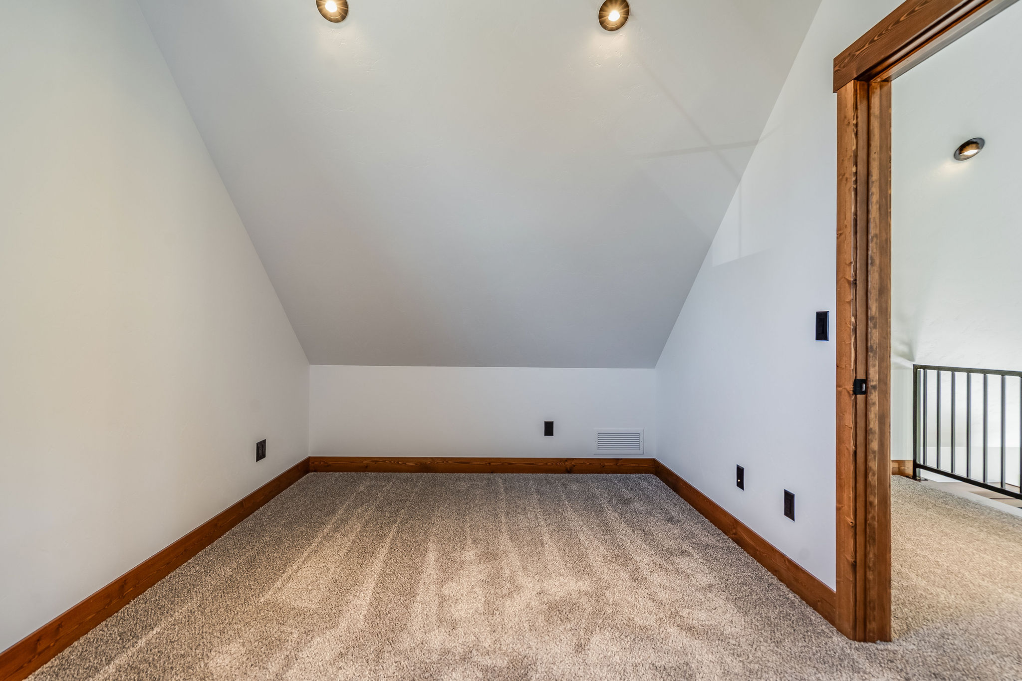 309 Stanton Street Property Photo 30