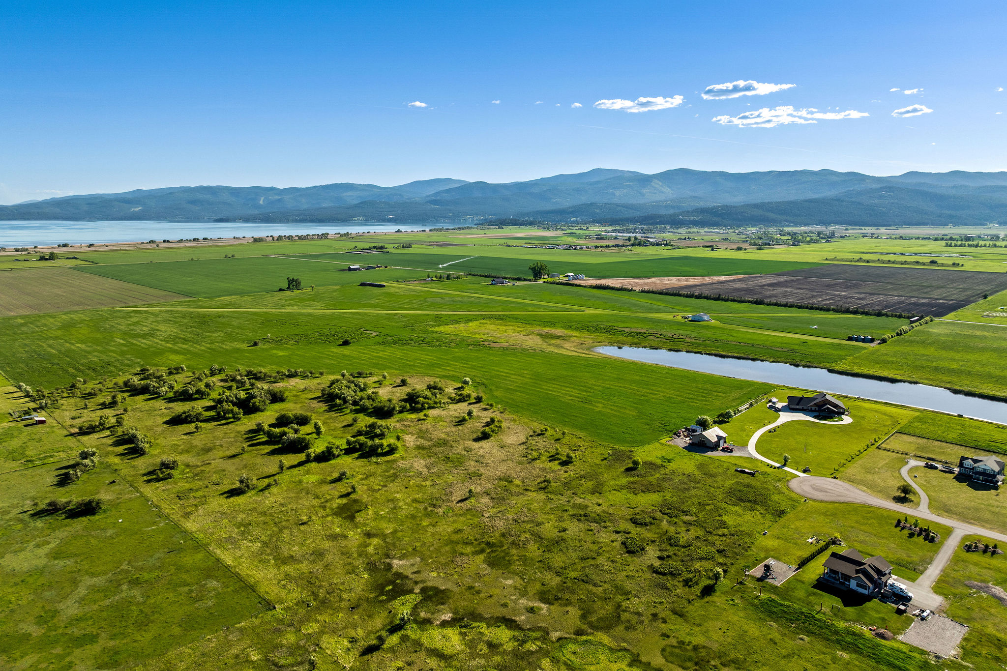 465 Farm Road Property Photo 8