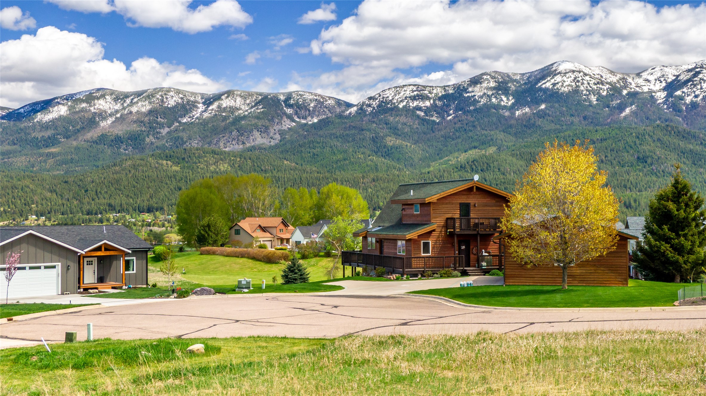 36113 Cyrus Court Property Photo 4