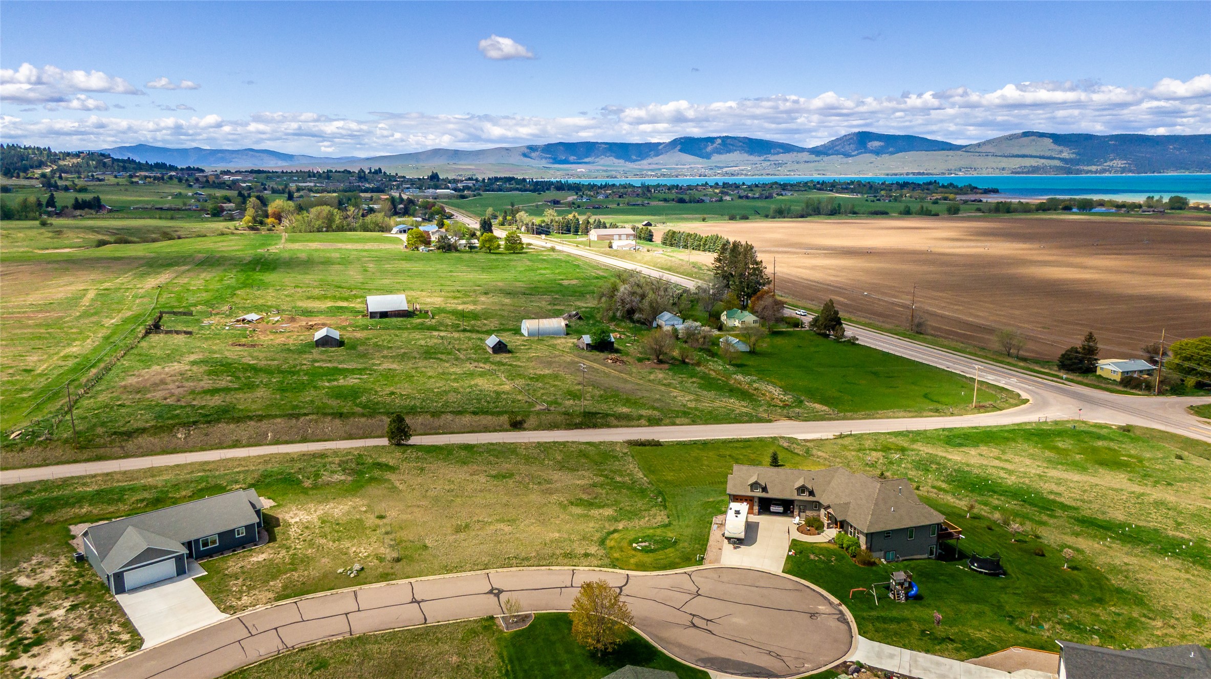 36113 Cyrus Court Property Photo 8