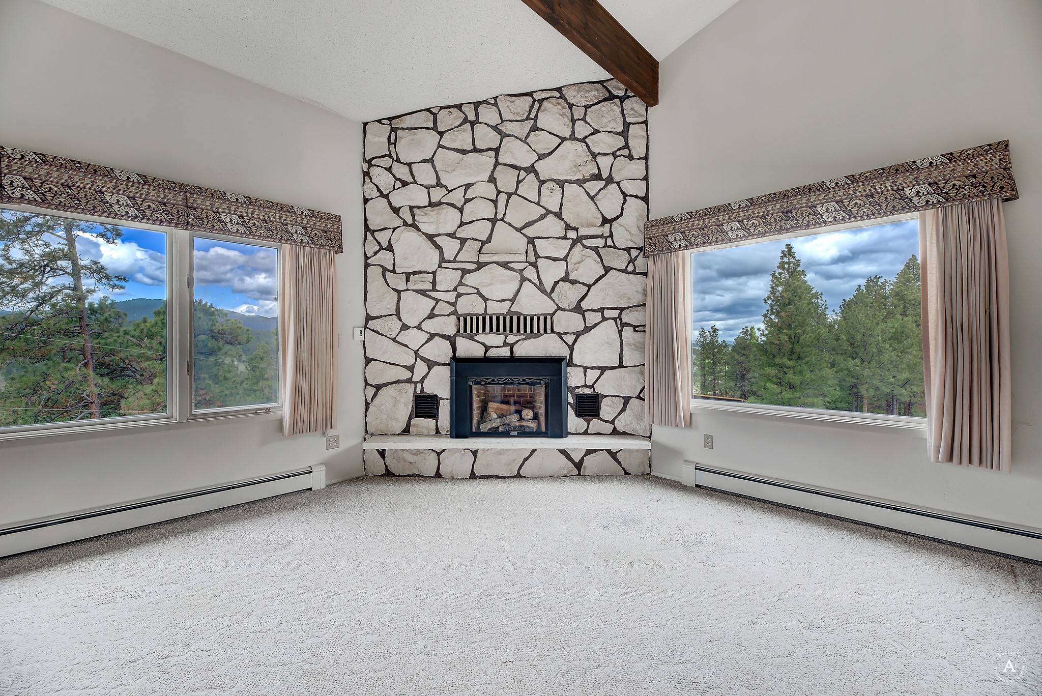 15 Vigilante Trail Property Photo 6