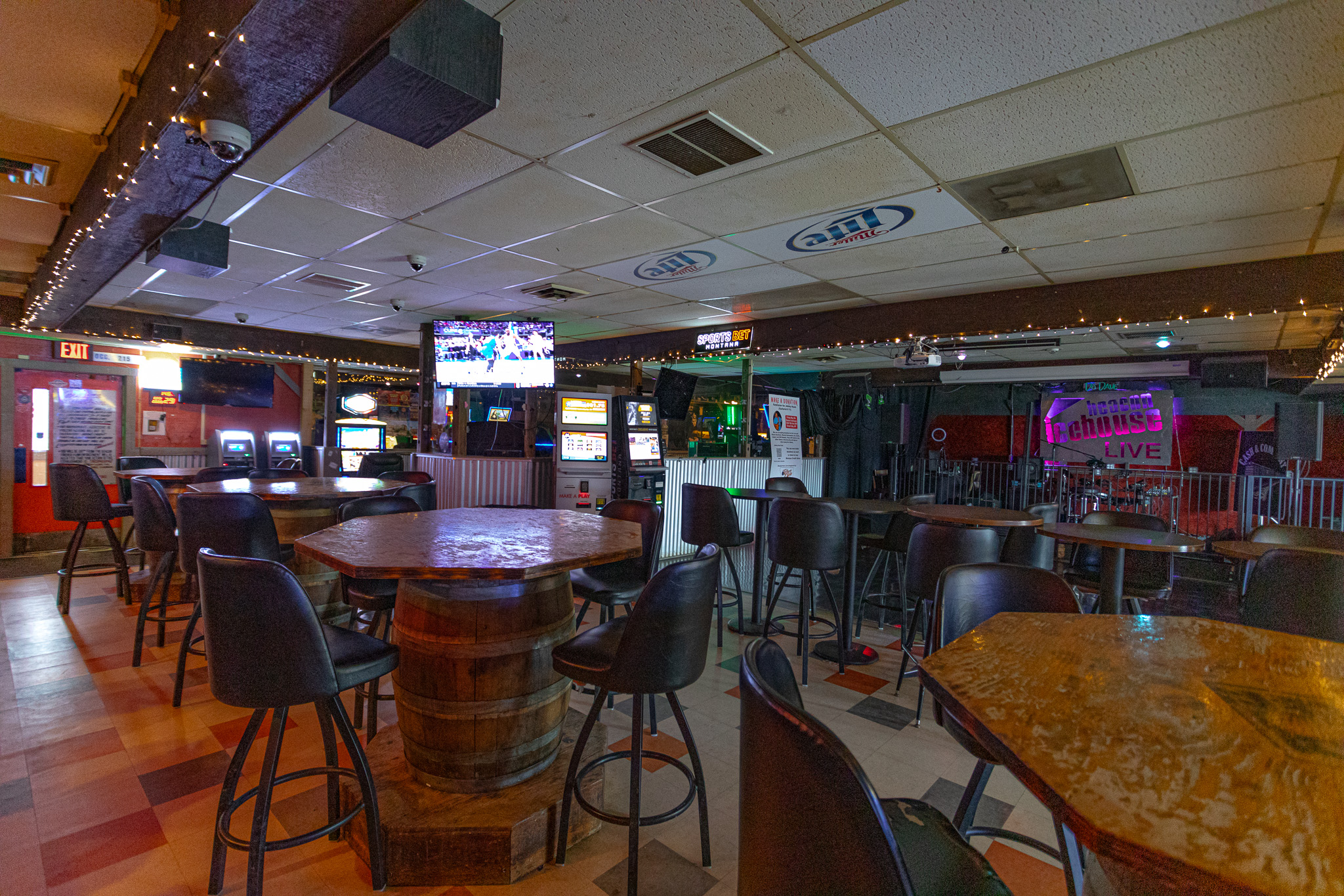 30048220 Property Photo 41