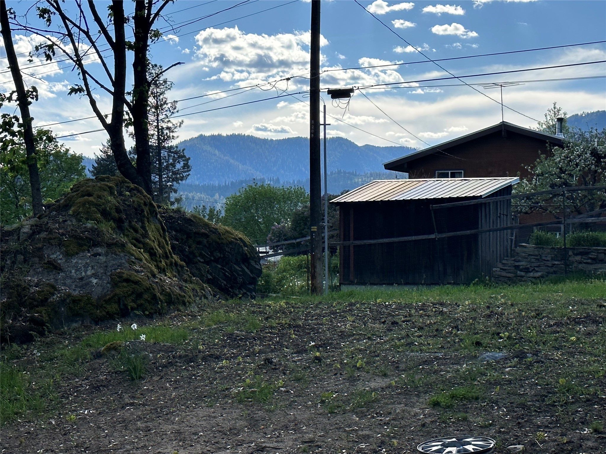 205 Greenwood Street Property Photo 2