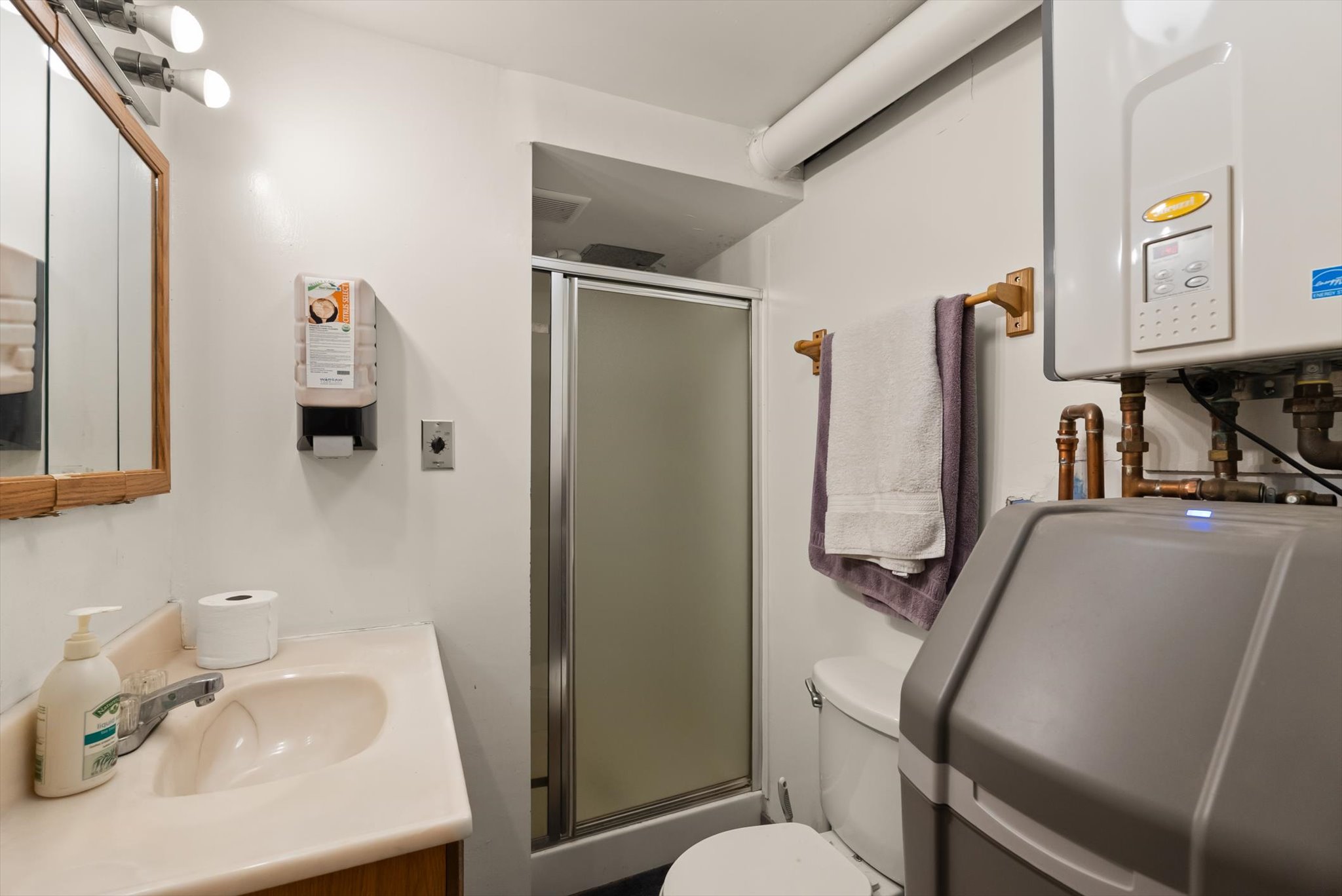 1893 Airport Road Property Photo 25