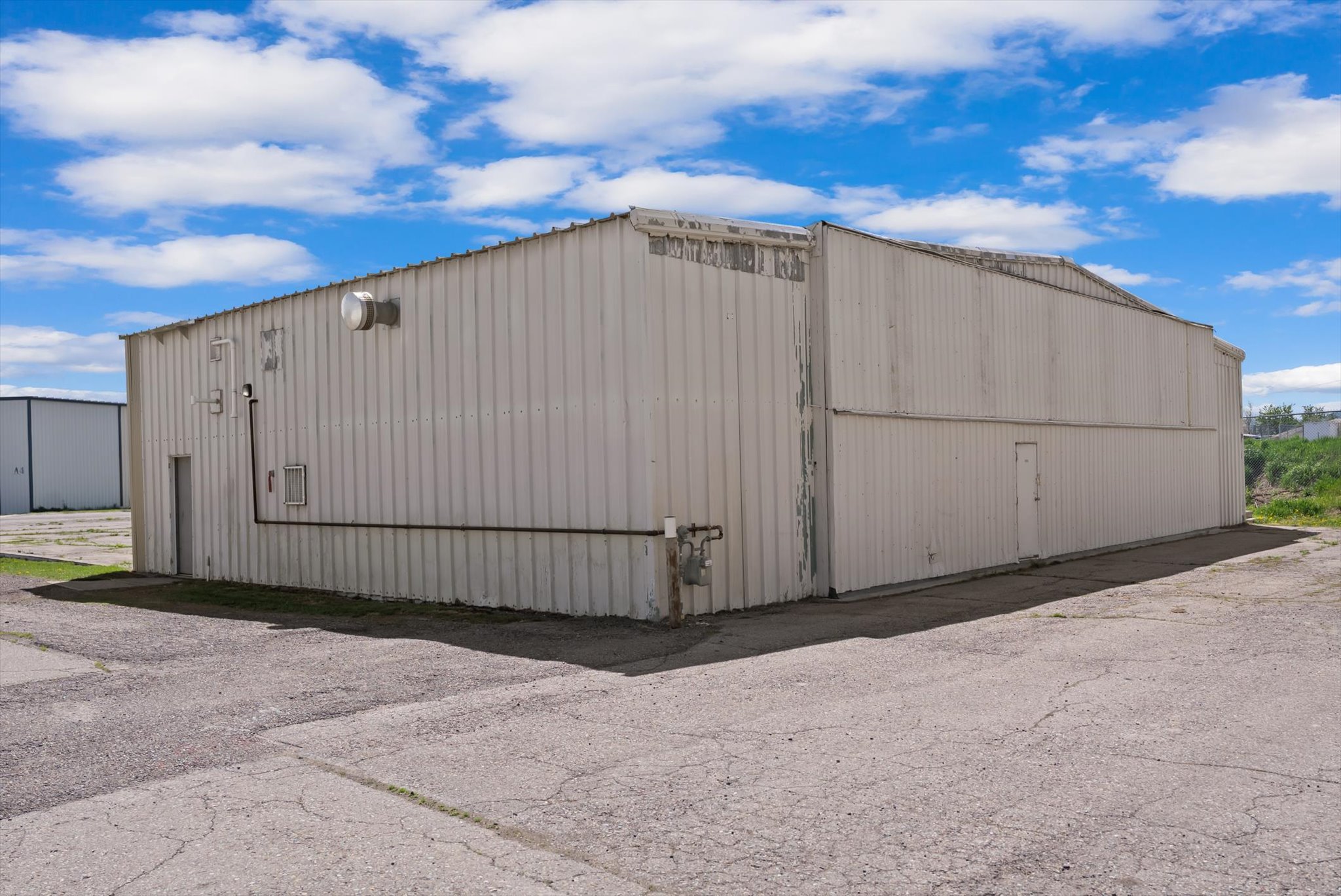 1893 Airport Road Property Photo 34