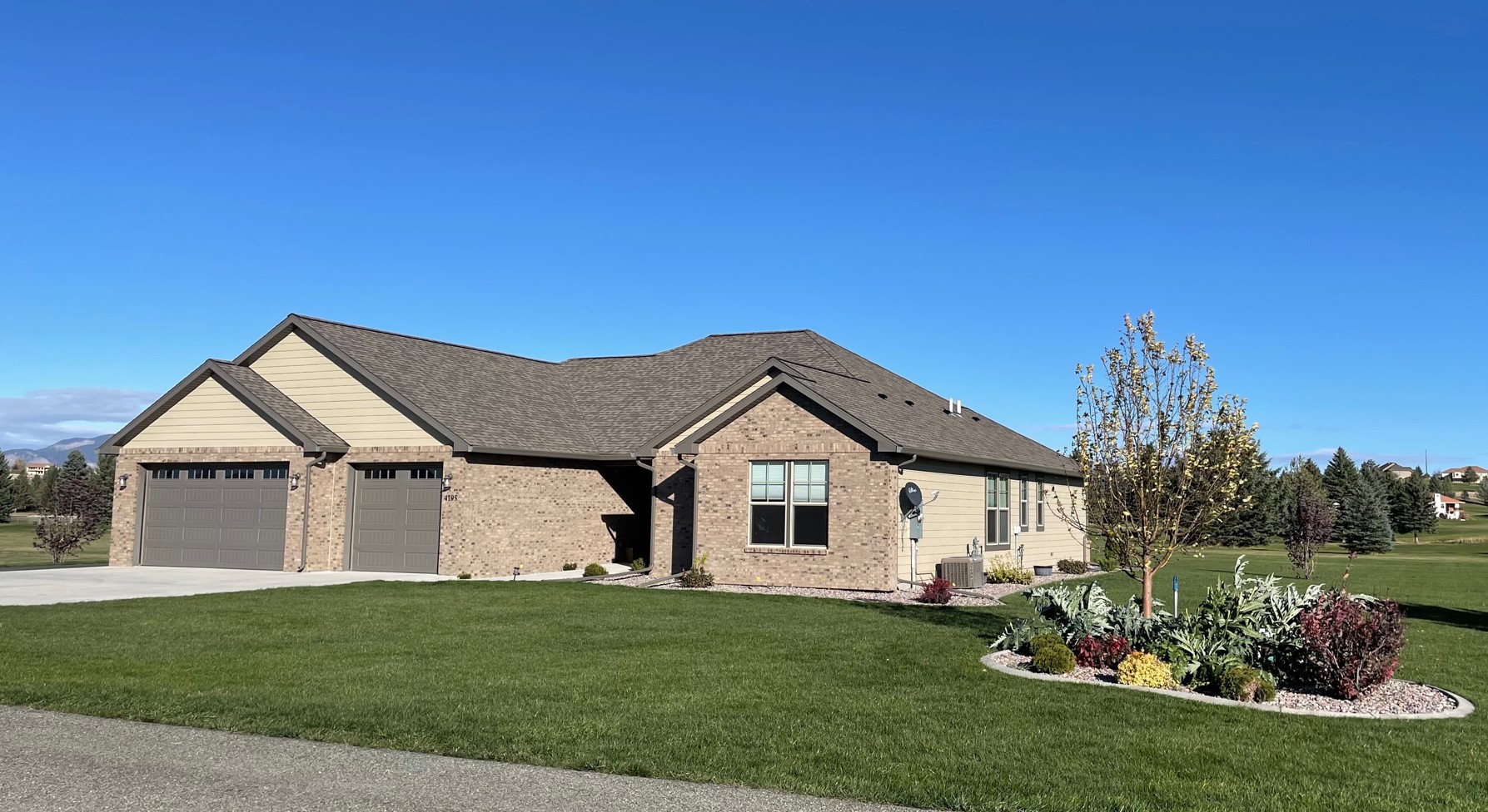 4195 Fox Hollow Drive