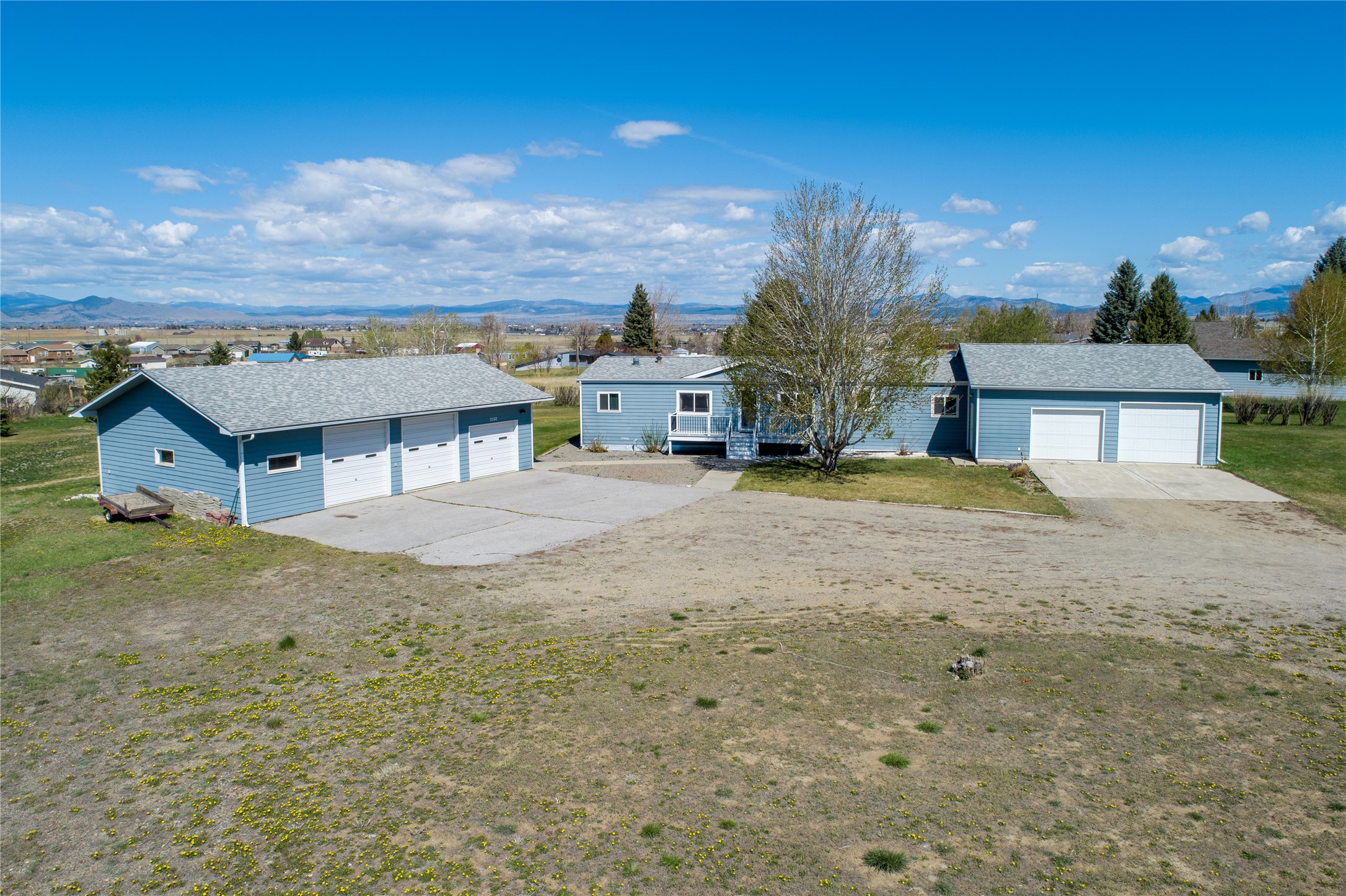 2582 Shoshone Drive Property Photo
