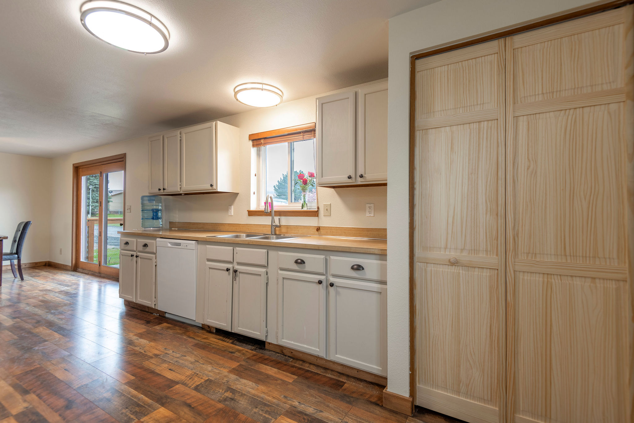 4 Rocky Mountain Drive Property Photo 6