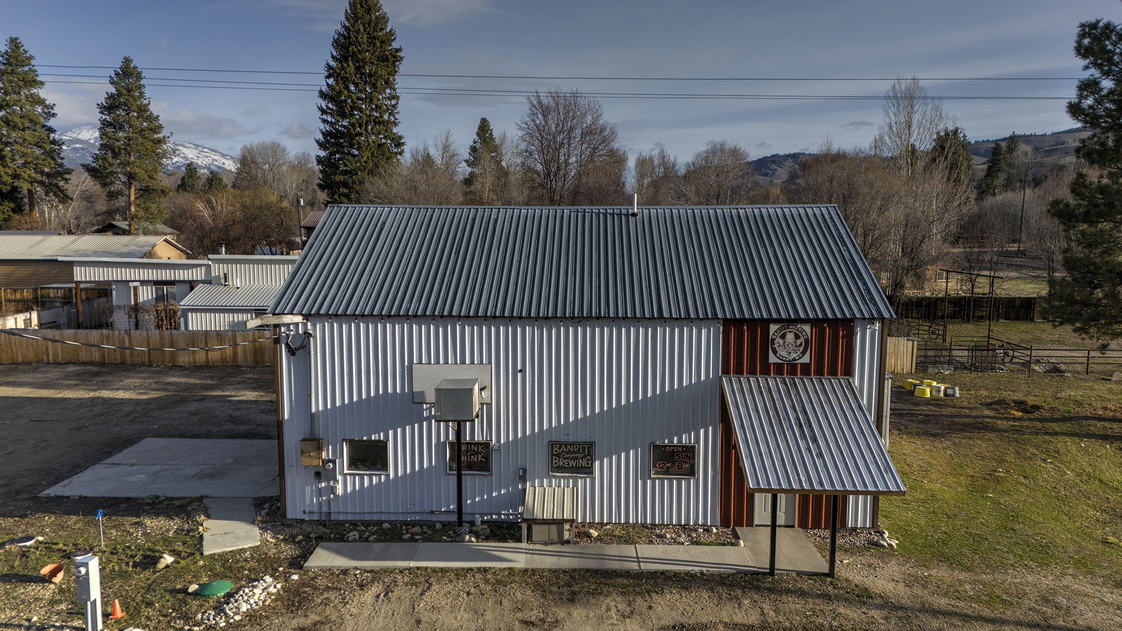 308 E Tanner Avenue Property Photo 12