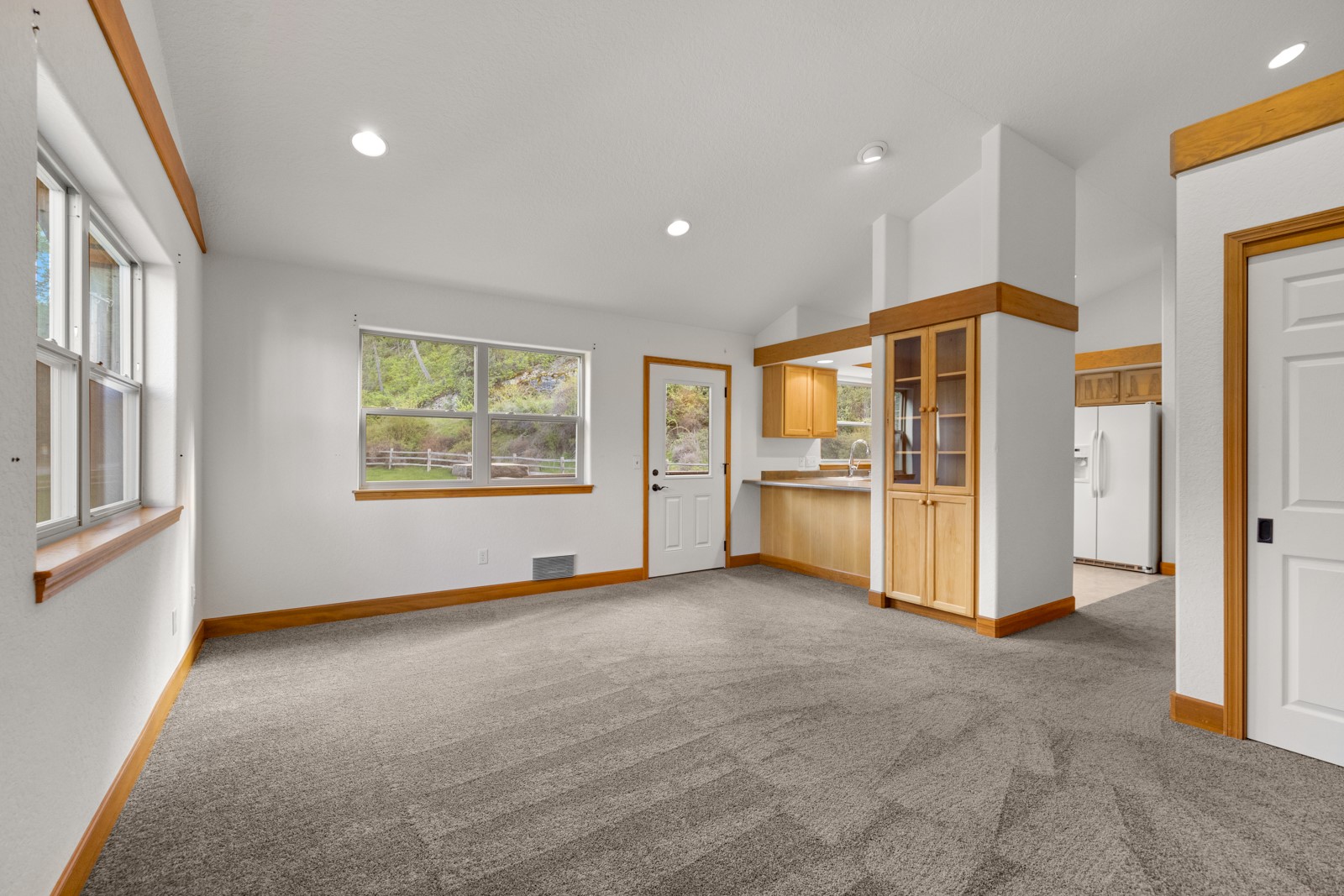 741/749 Angel Point Road Property Photo 35