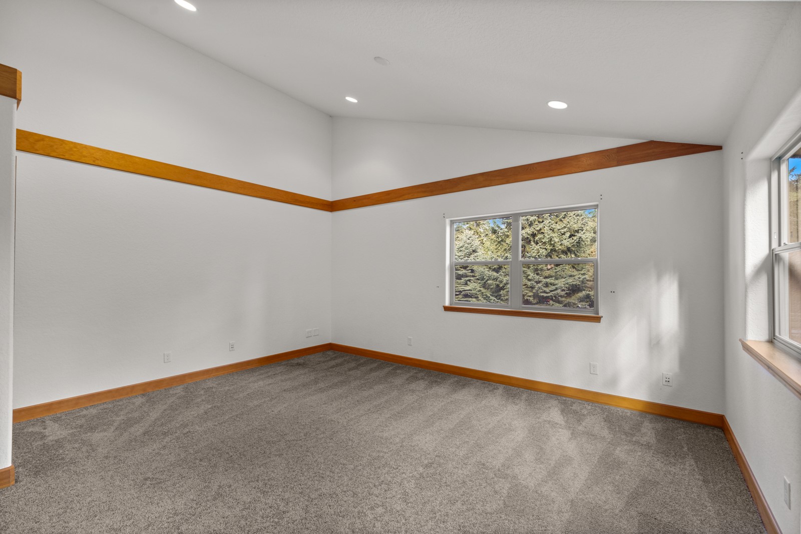 741/749 Angel Point Road Property Photo 36