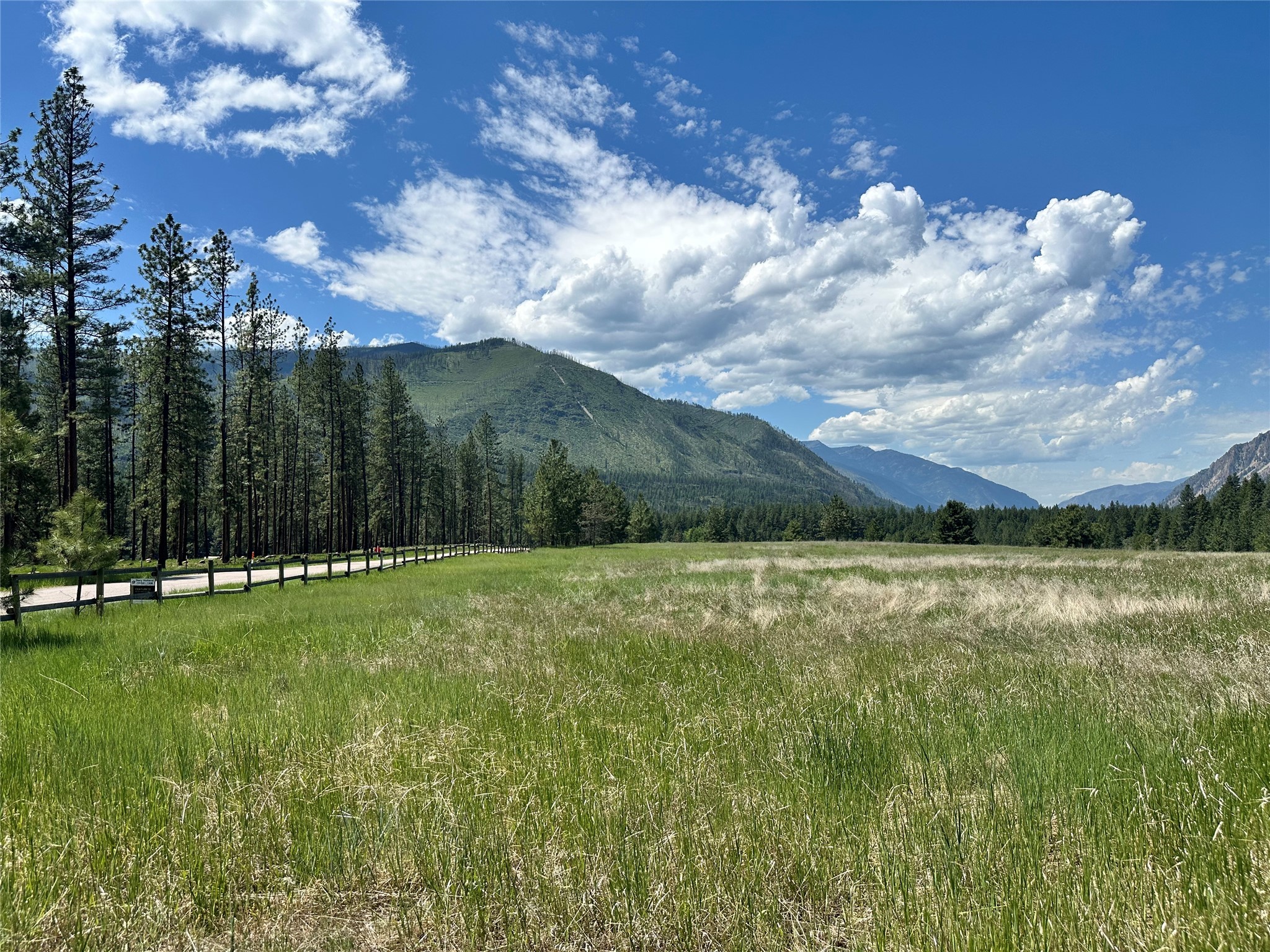 Nhn River Road W Property Photo