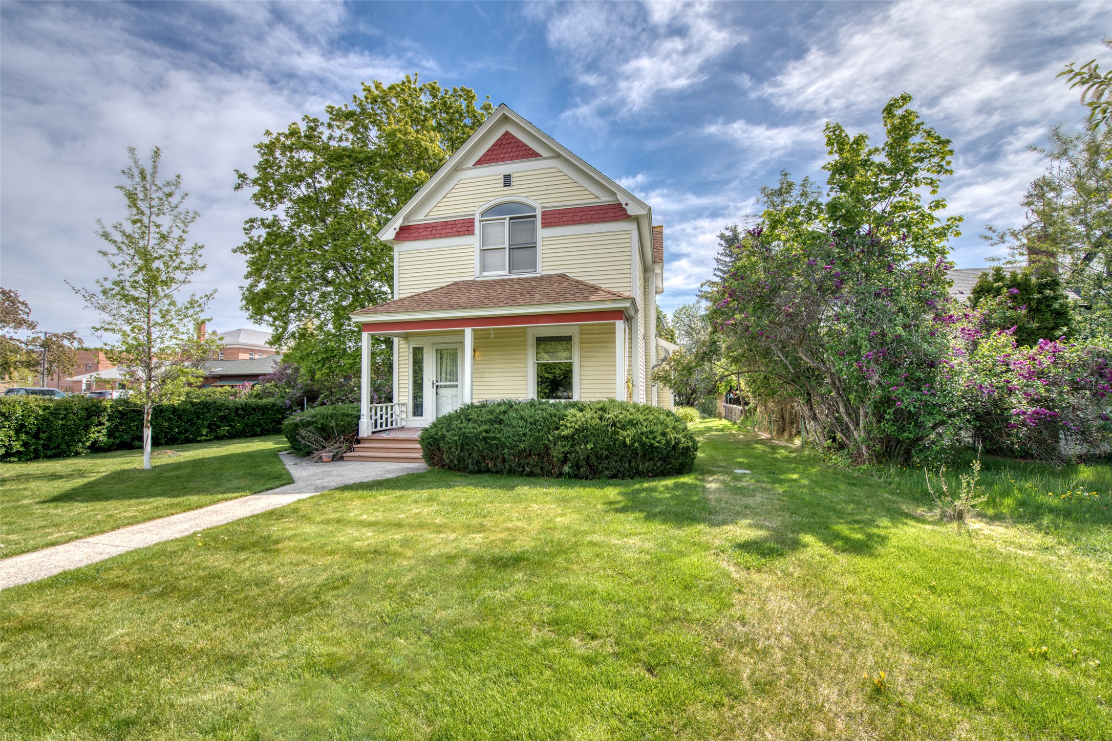 206 S 4th Street Property Photo 1