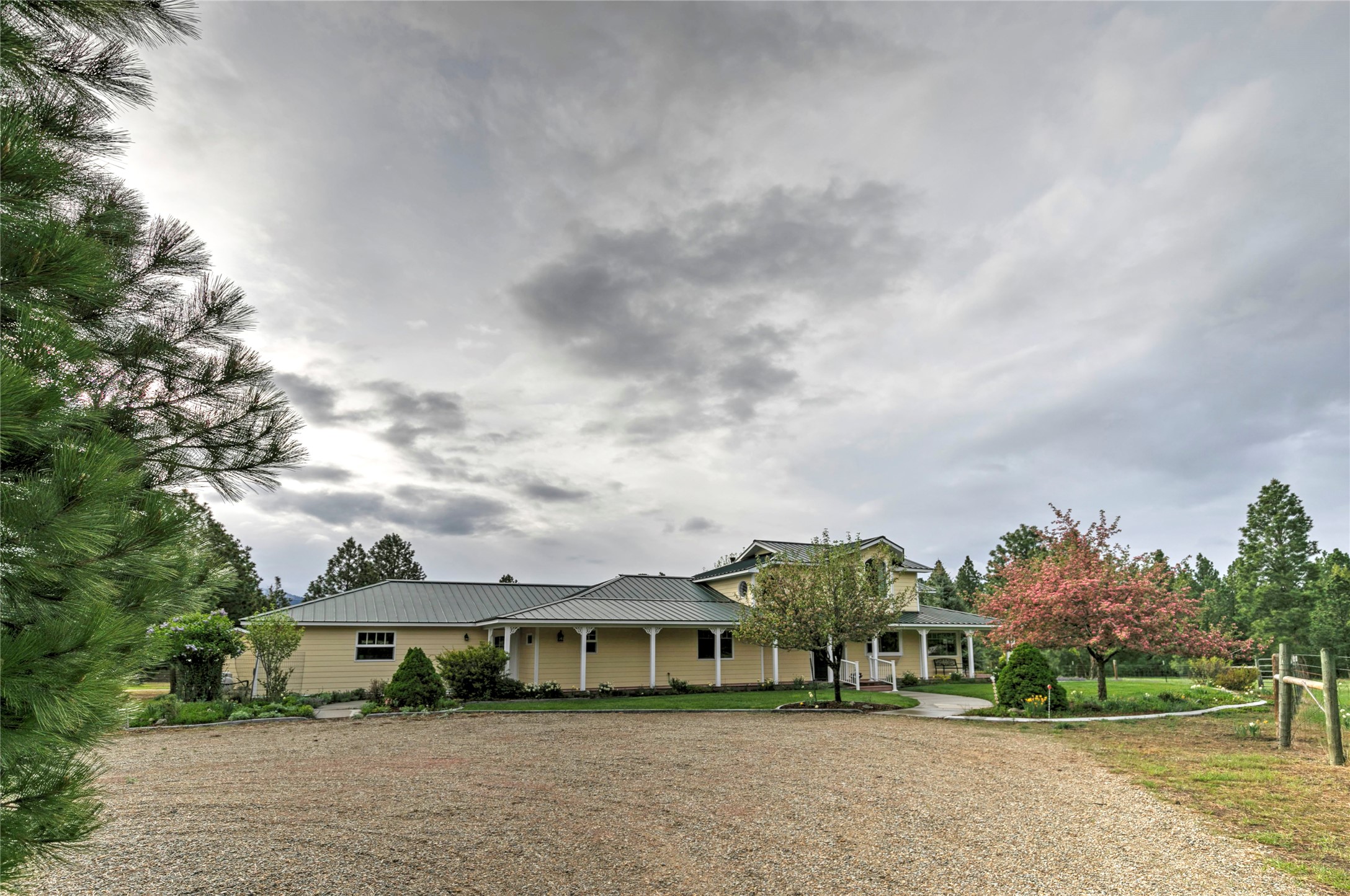 3688 Judith Lane Property Photo 6