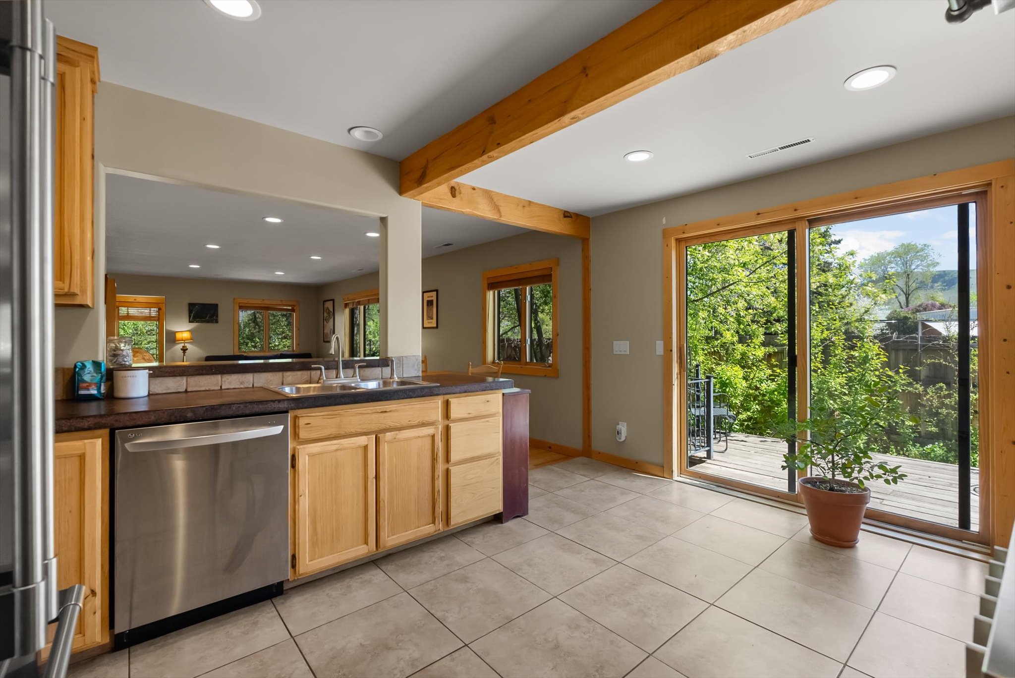 1205 Idaho Street Property Photo 9