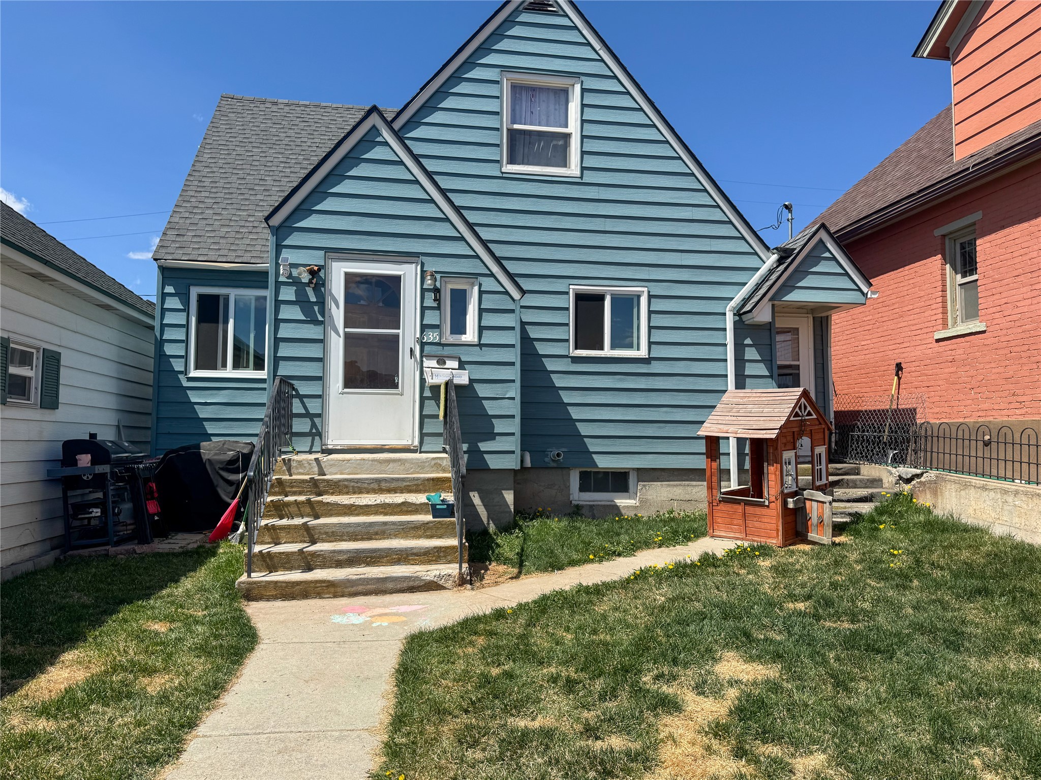 635 S Washington Street Property Photo
