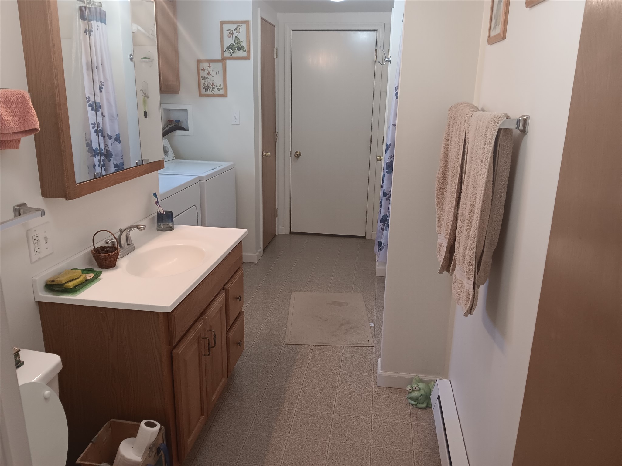211, 122, 124, 126 Flower Street Property Photo 17
