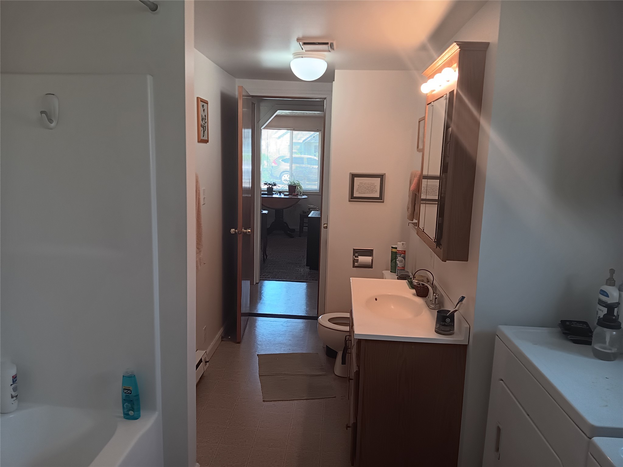 211, 122, 124, 126 Flower Street Property Photo 18