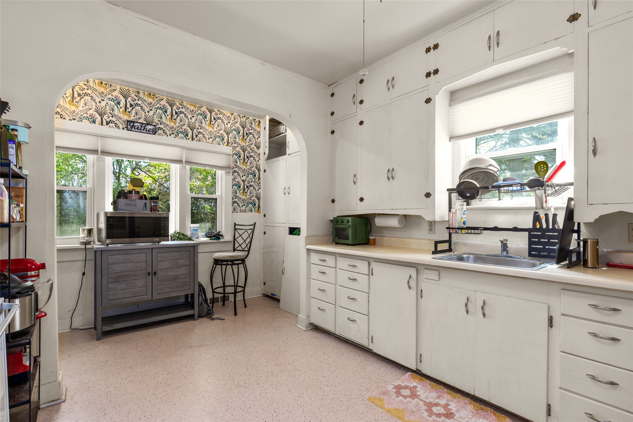 528 3rd Avenue E Property Photo 10
