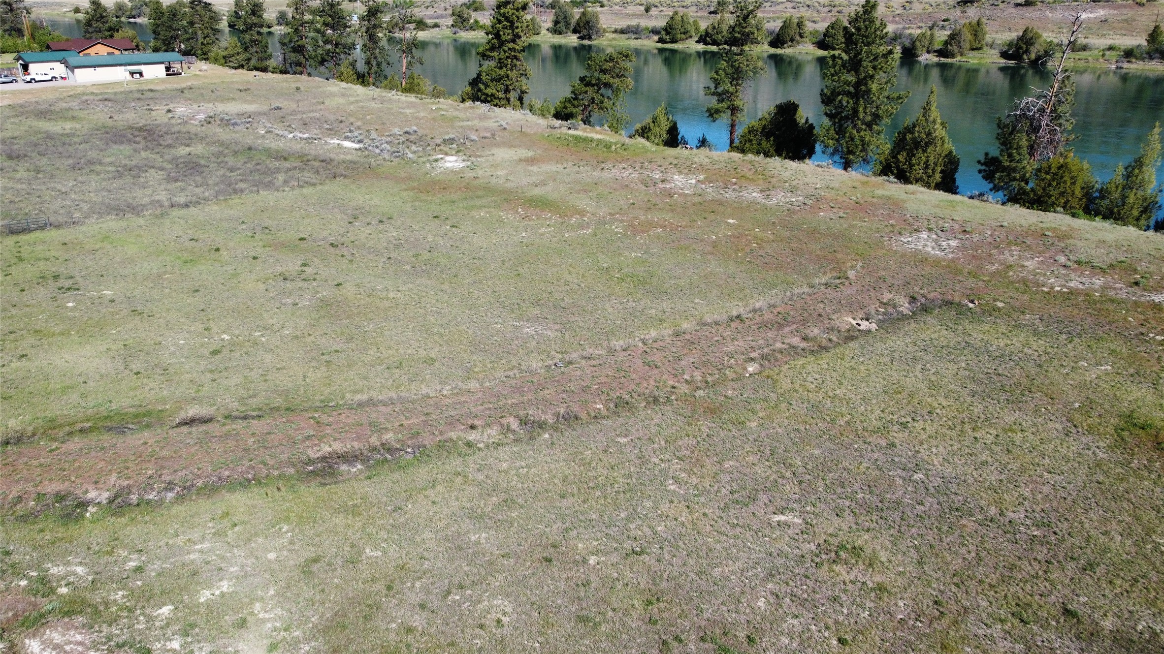 23 Happys Way Property Photo 5