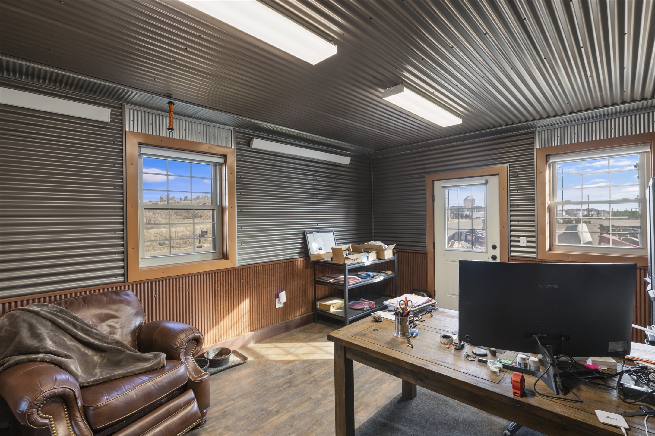 1101 N Anderson Avenue Property Photo 11