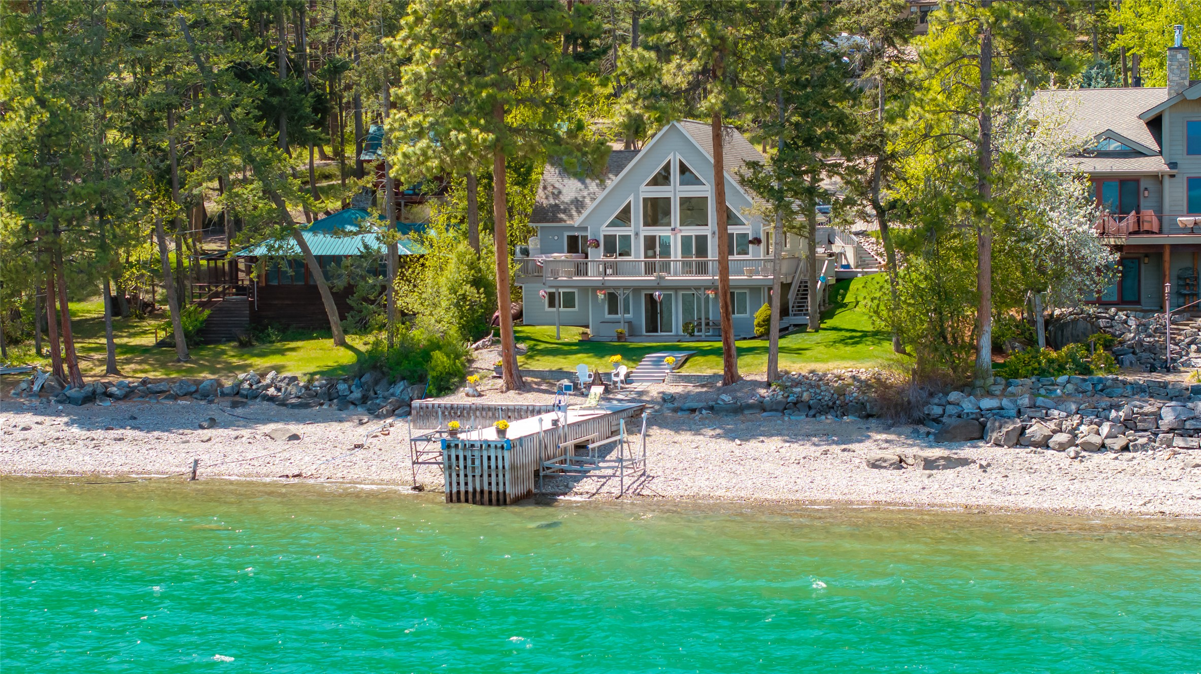 941 Lakeside Boulevard Picture