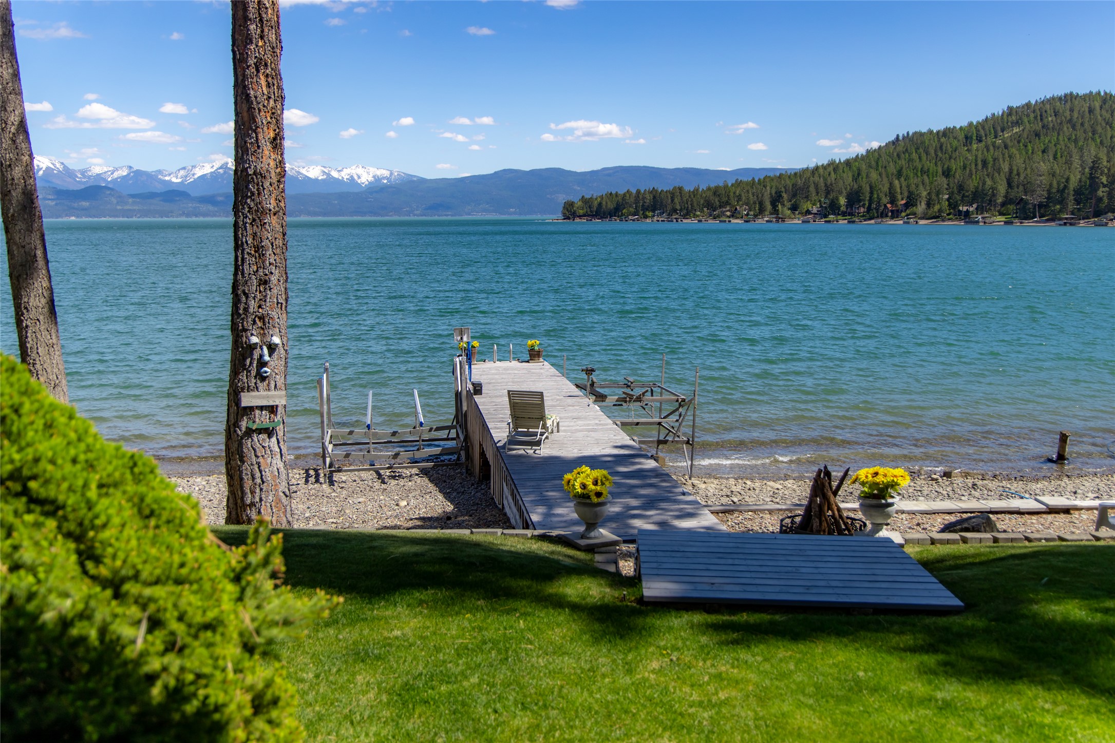 941 Lakeside Boulevard Property Photo 13