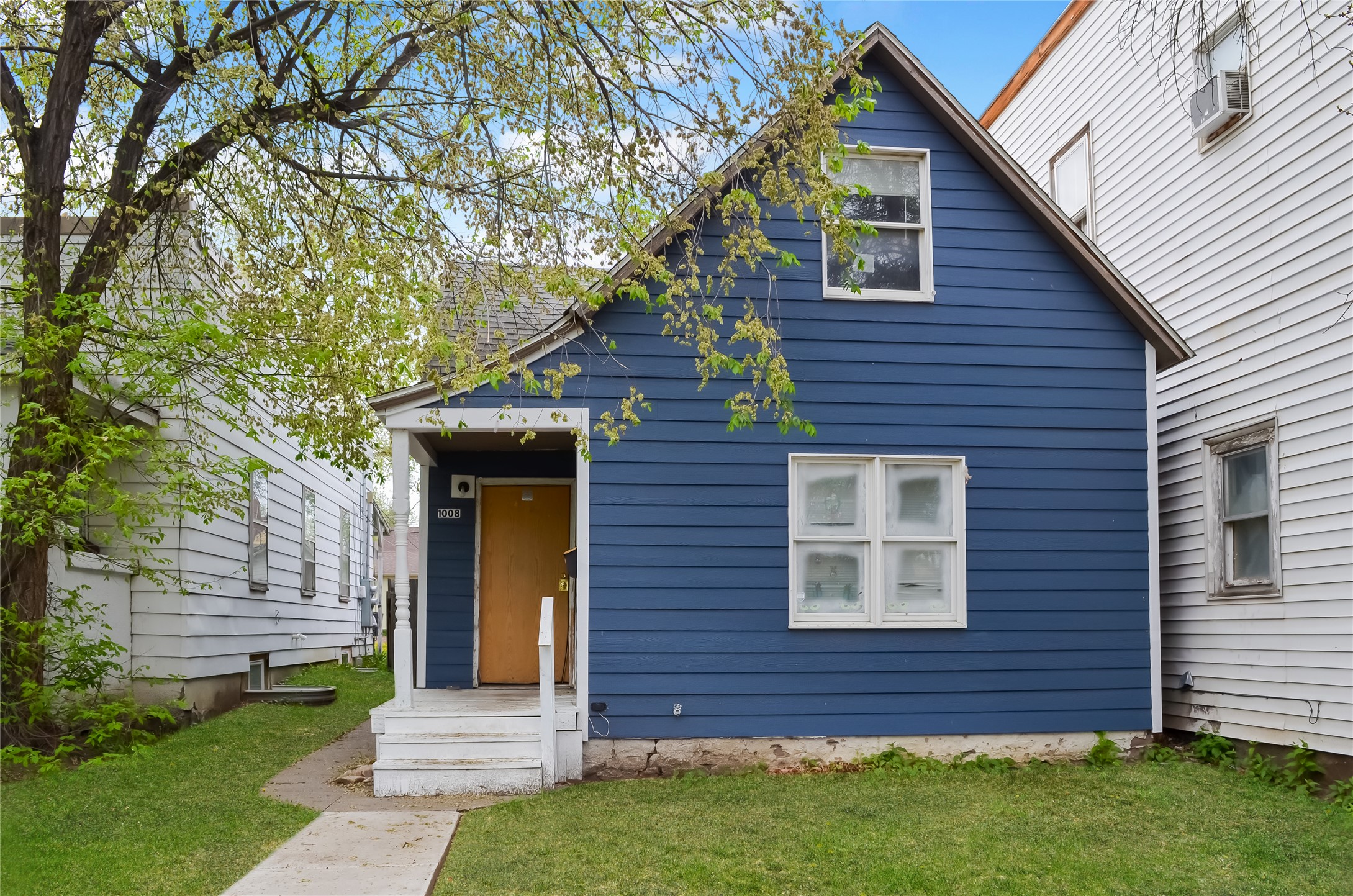 1008 5th Avenue N Property Photo 1