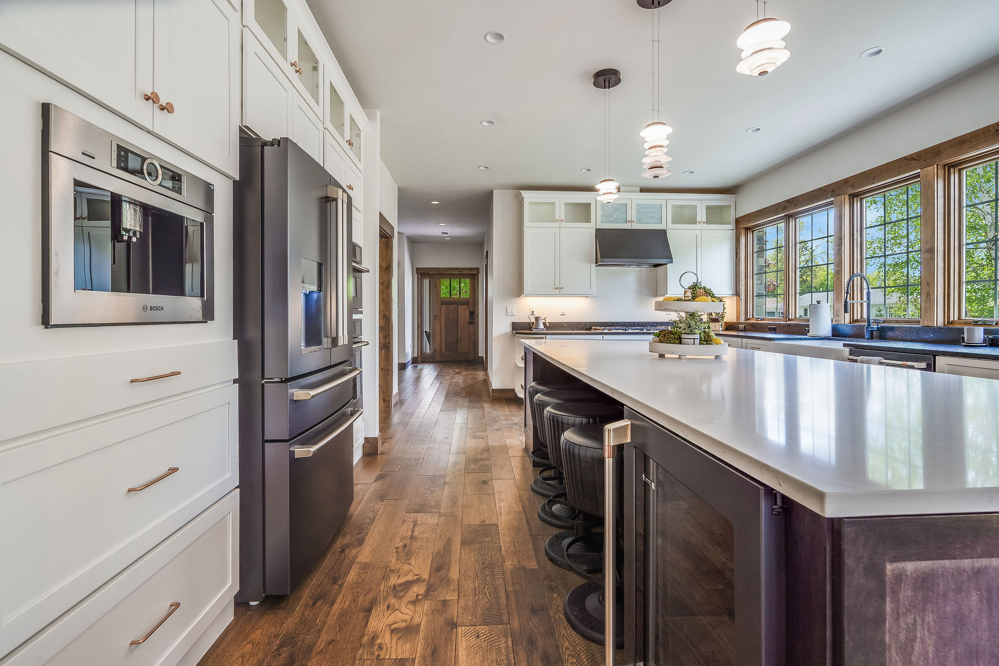 914 2nd Street E Property Photo 15