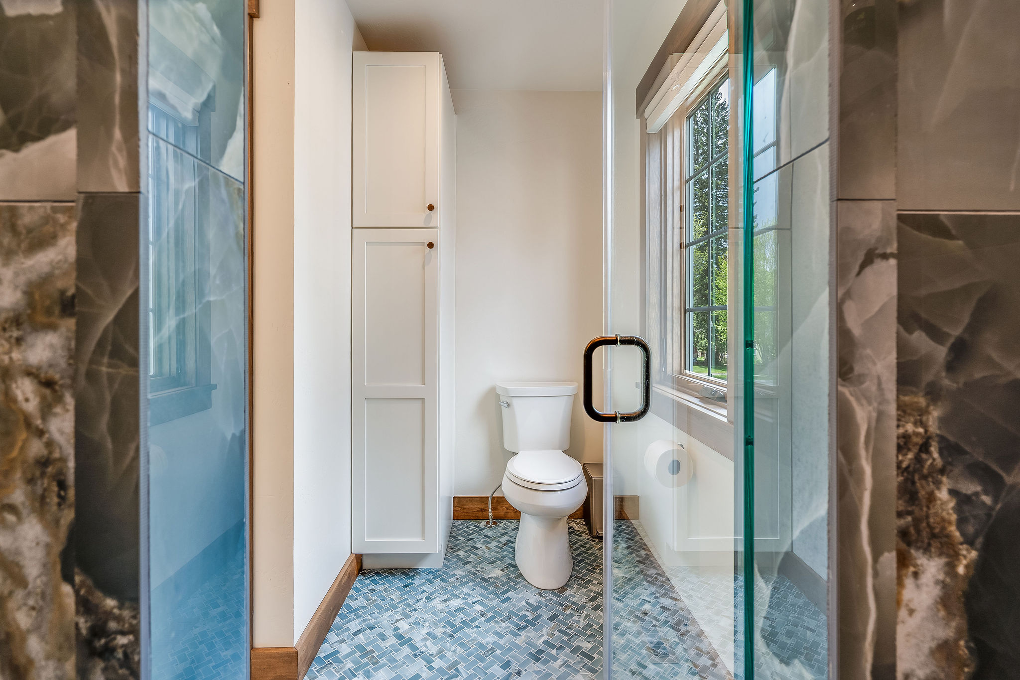 914 2nd Street E Property Photo 33