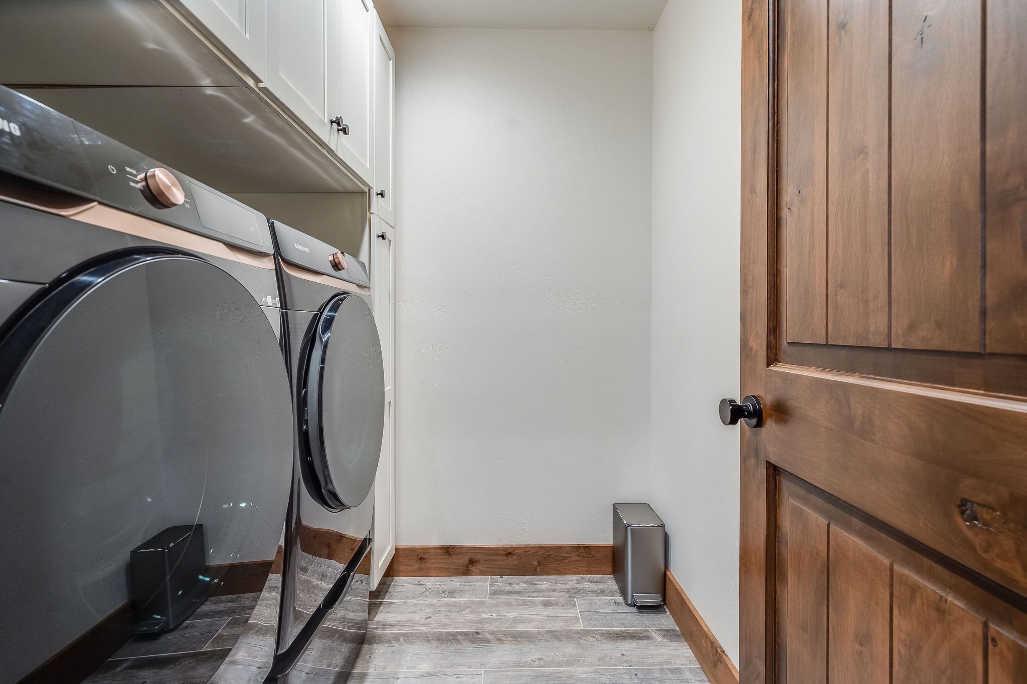 914 2nd Street E Property Photo 44