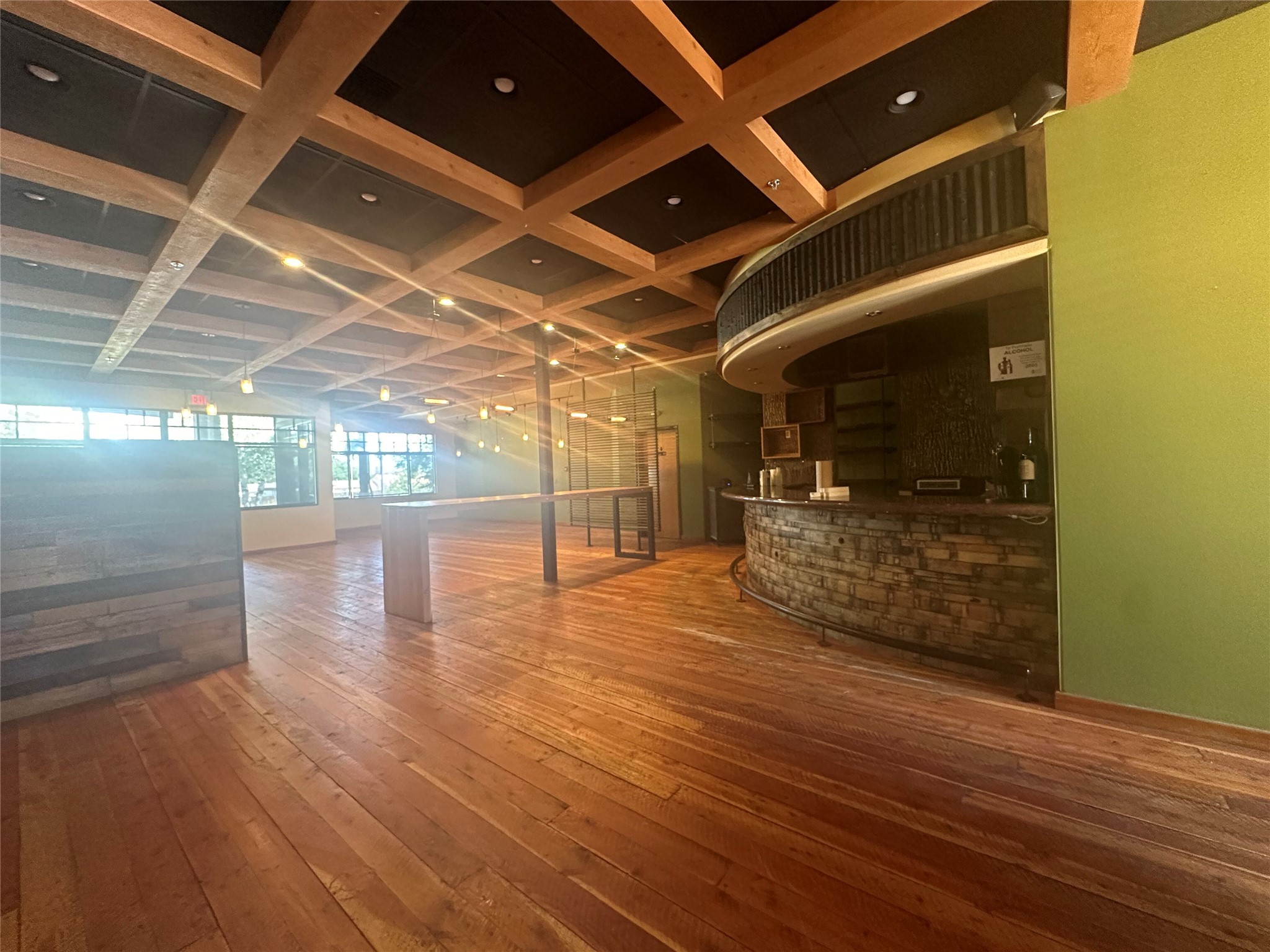 306 Stoner Loop Property Photo 5