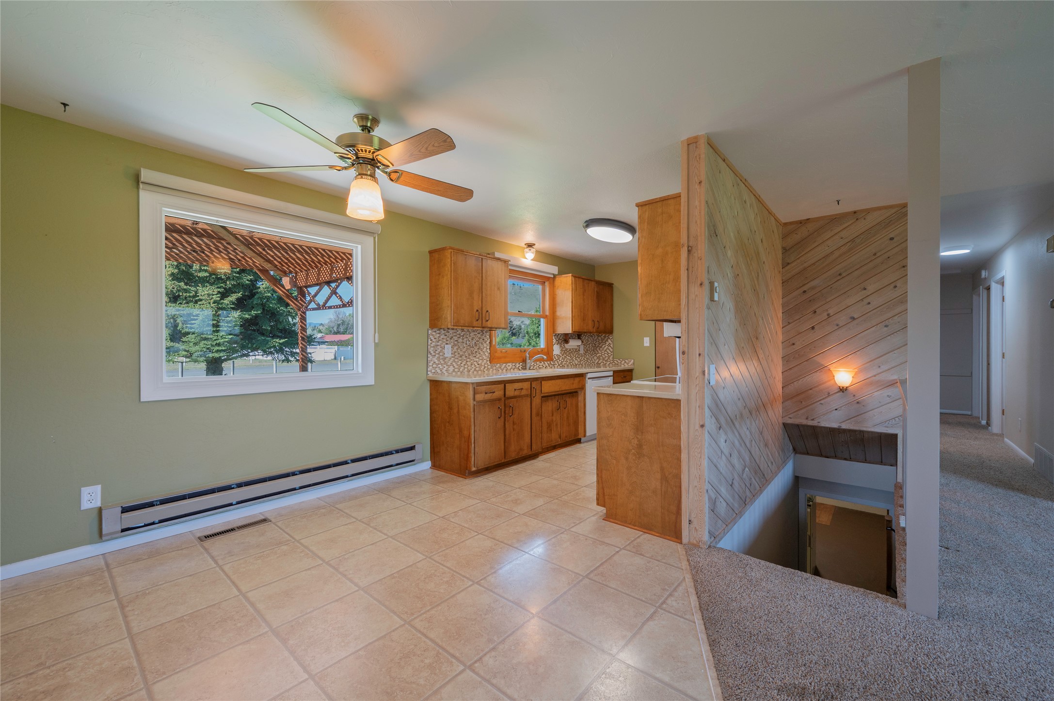 5706 Shannon Court Property Photo 7