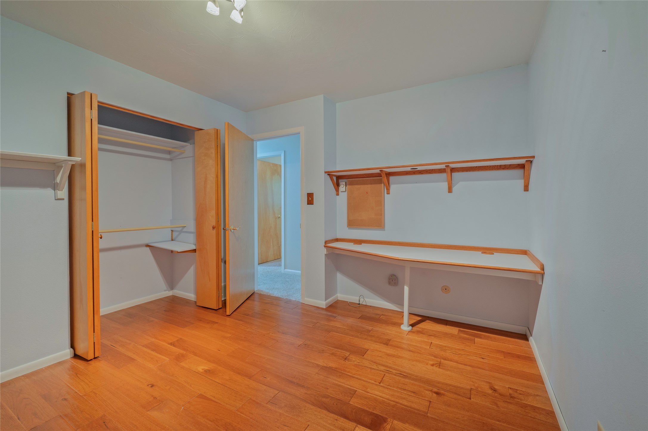 5706 Shannon Court Property Photo 28